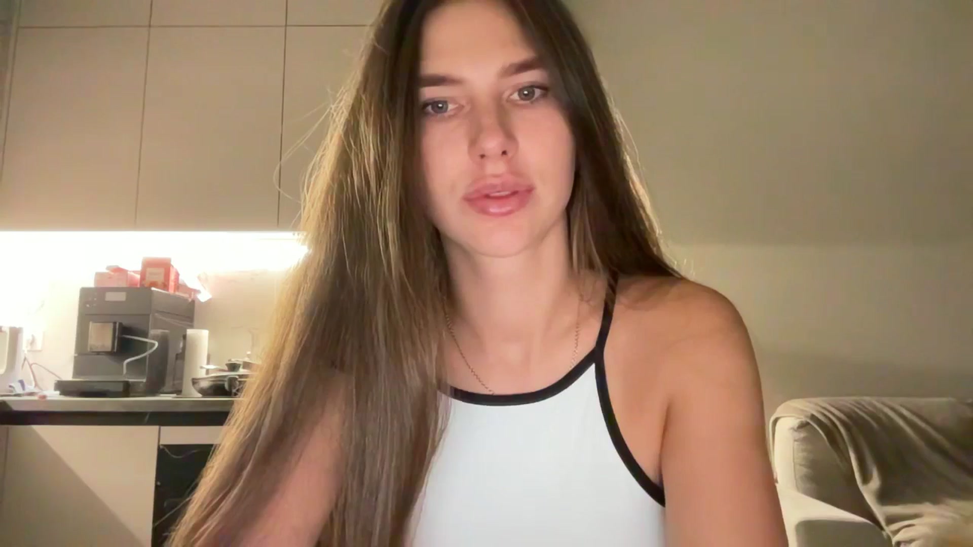 Gallery image thumbnail from kissfreeze's myfreecams stream on, 10/26/2025, 14:55 image 20 of 20