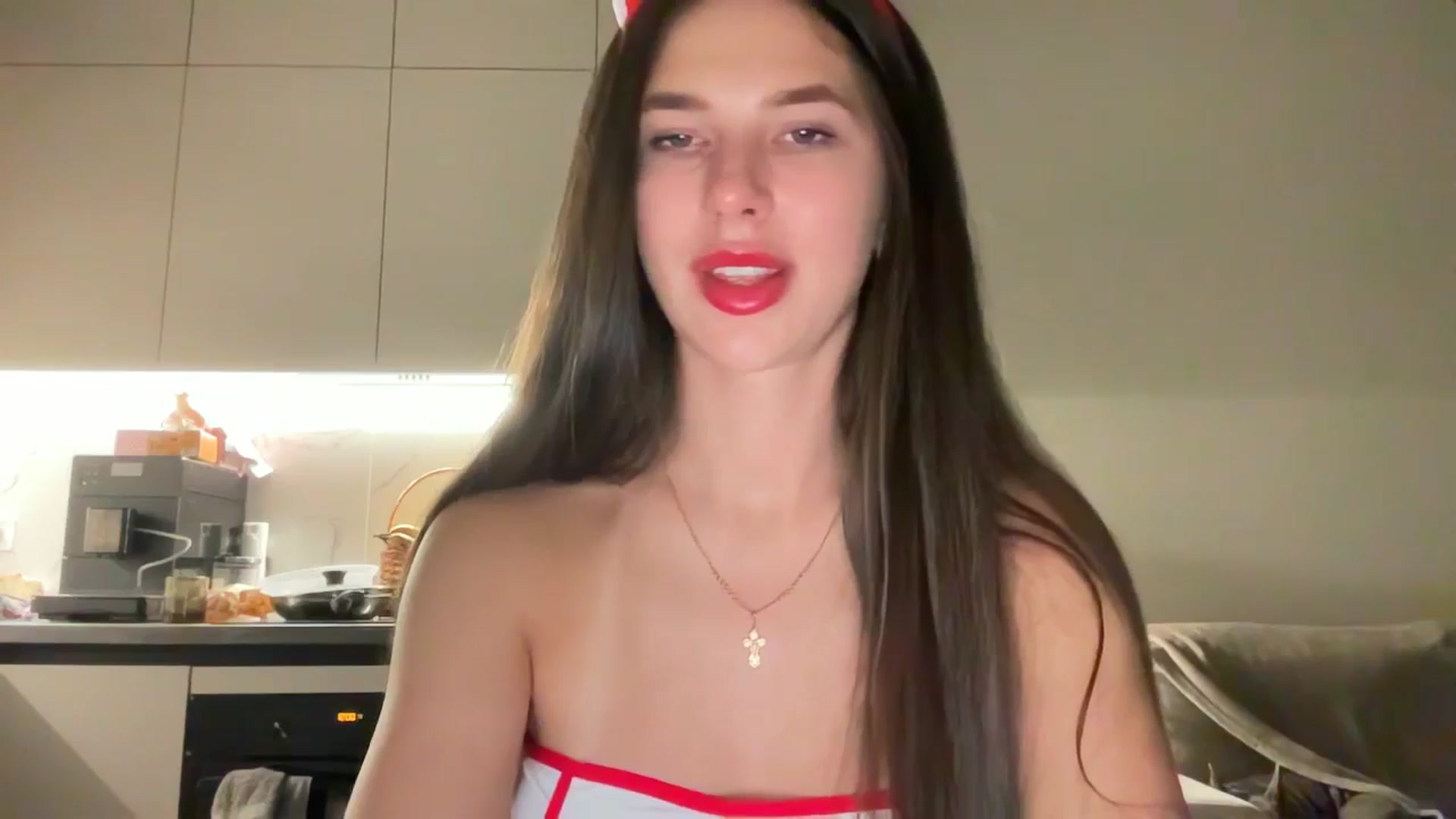 Gallery image thumbnail from kissfreeze's myfreecams stream on, 11/01/2025, 24:04 image 6 of 20
