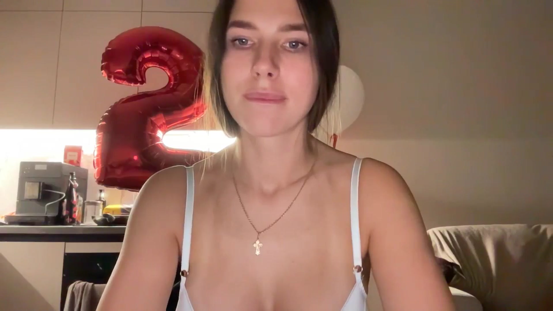 Gallery image thumbnail from kissfreeze's myfreecams stream on, 11/09/2025, 22:34 image 20 of 20