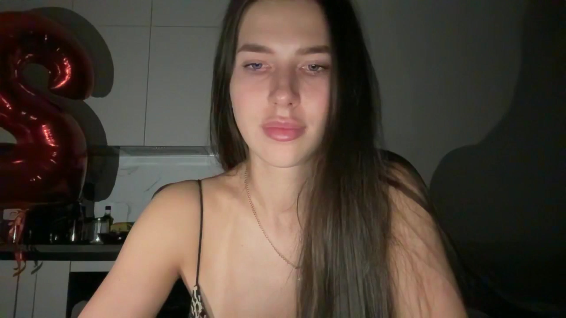 Gallery image thumbnail from kissfreeze's myfreecams stream on, 11/10/2025, 23:53 image 10 of 20