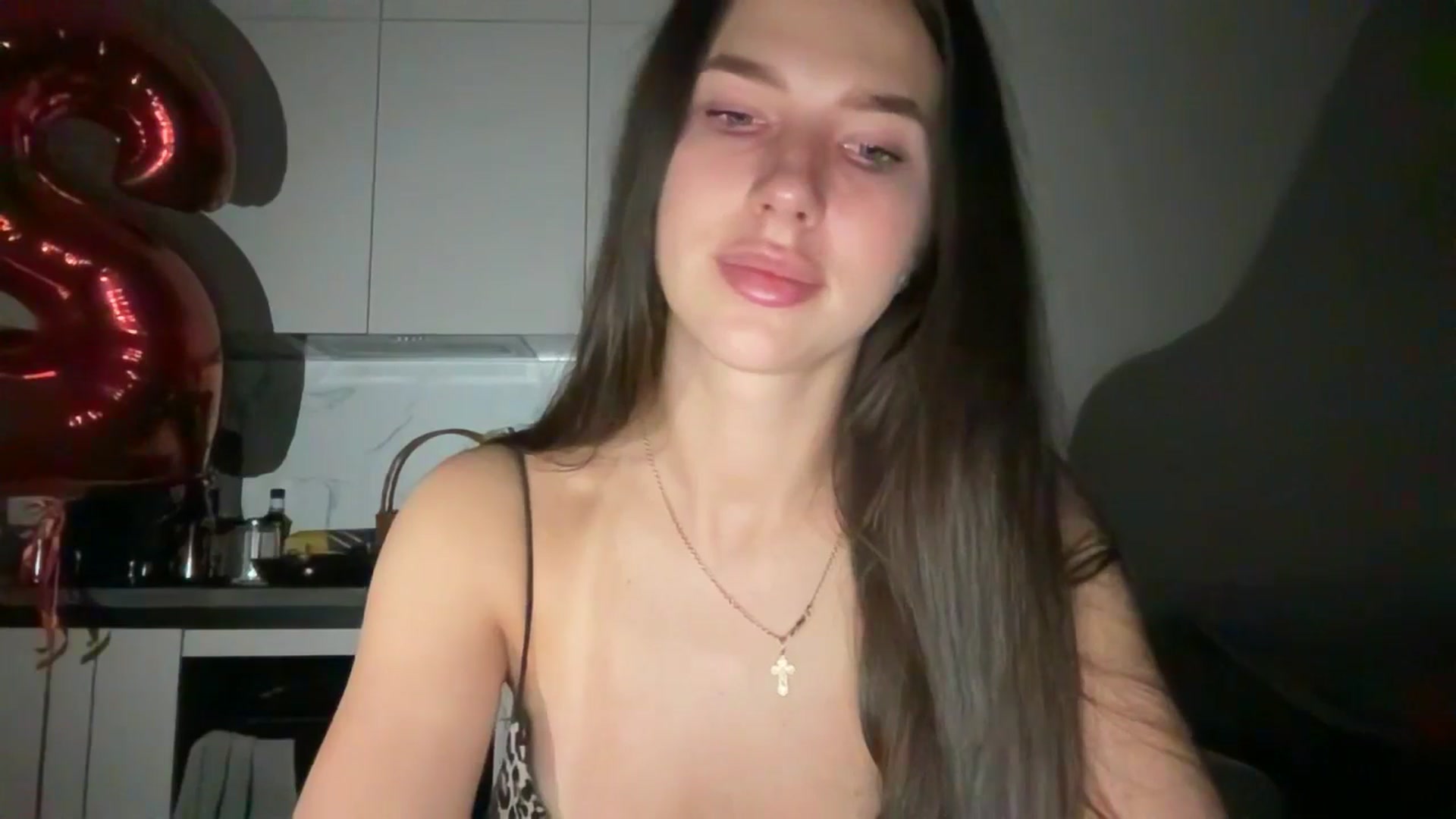 Gallery image thumbnail from kissfreeze's myfreecams stream on, 11/10/2025, 23:53 image 2 of 20