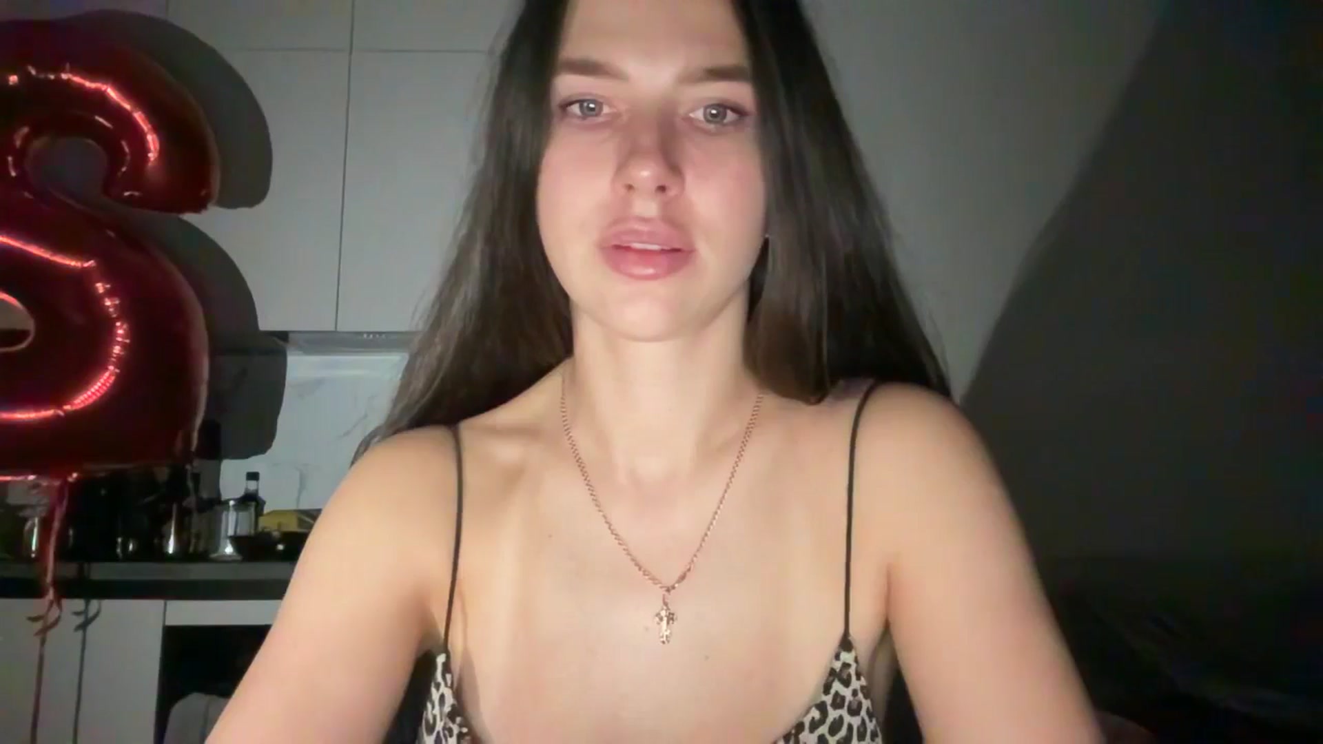 Gallery image thumbnail from kissfreeze's myfreecams stream on, 11/10/2025, 23:53 image 4 of 20