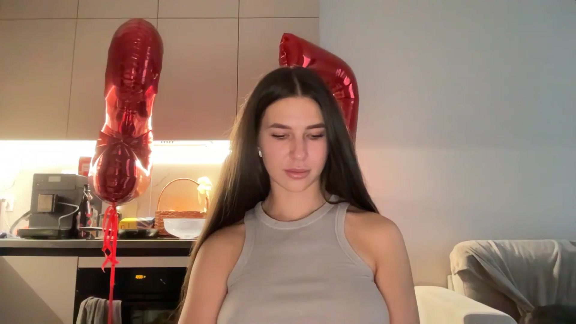 Gallery image thumbnail from kissfreeze's myfreecams stream on, 11/11/2025, 14:24 image 5 of 20