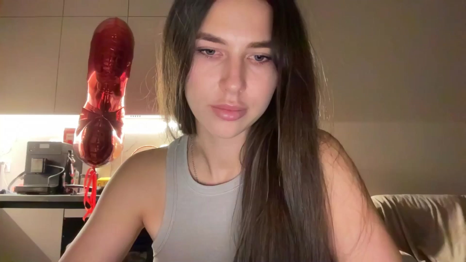 Gallery image thumbnail from kissfreeze's myfreecams stream on, 11/11/2025, 16:00 image 1 of 20