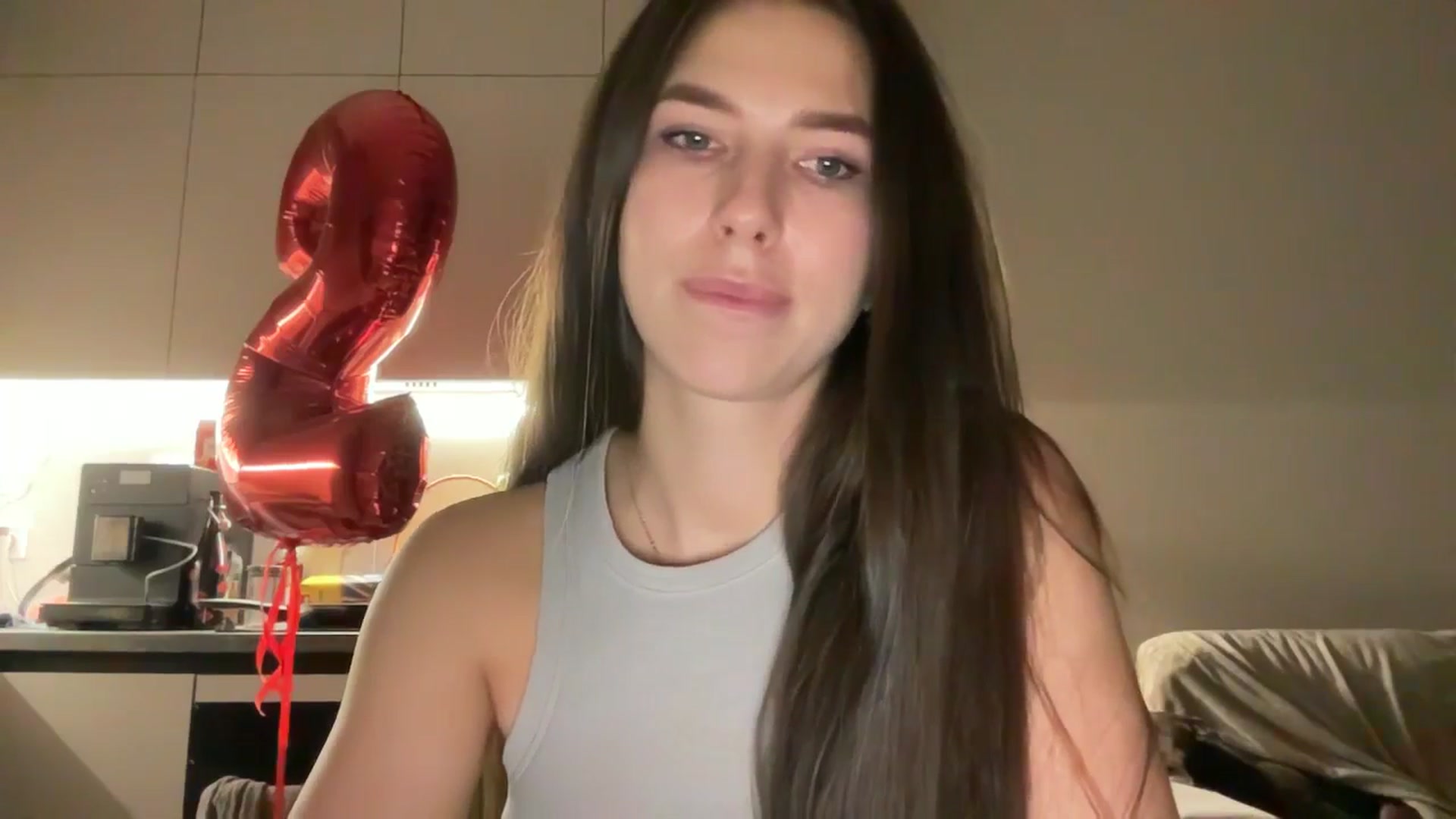 Gallery image thumbnail from kissfreeze's myfreecams stream on, 11/11/2025, 17:15 image 11 of 20