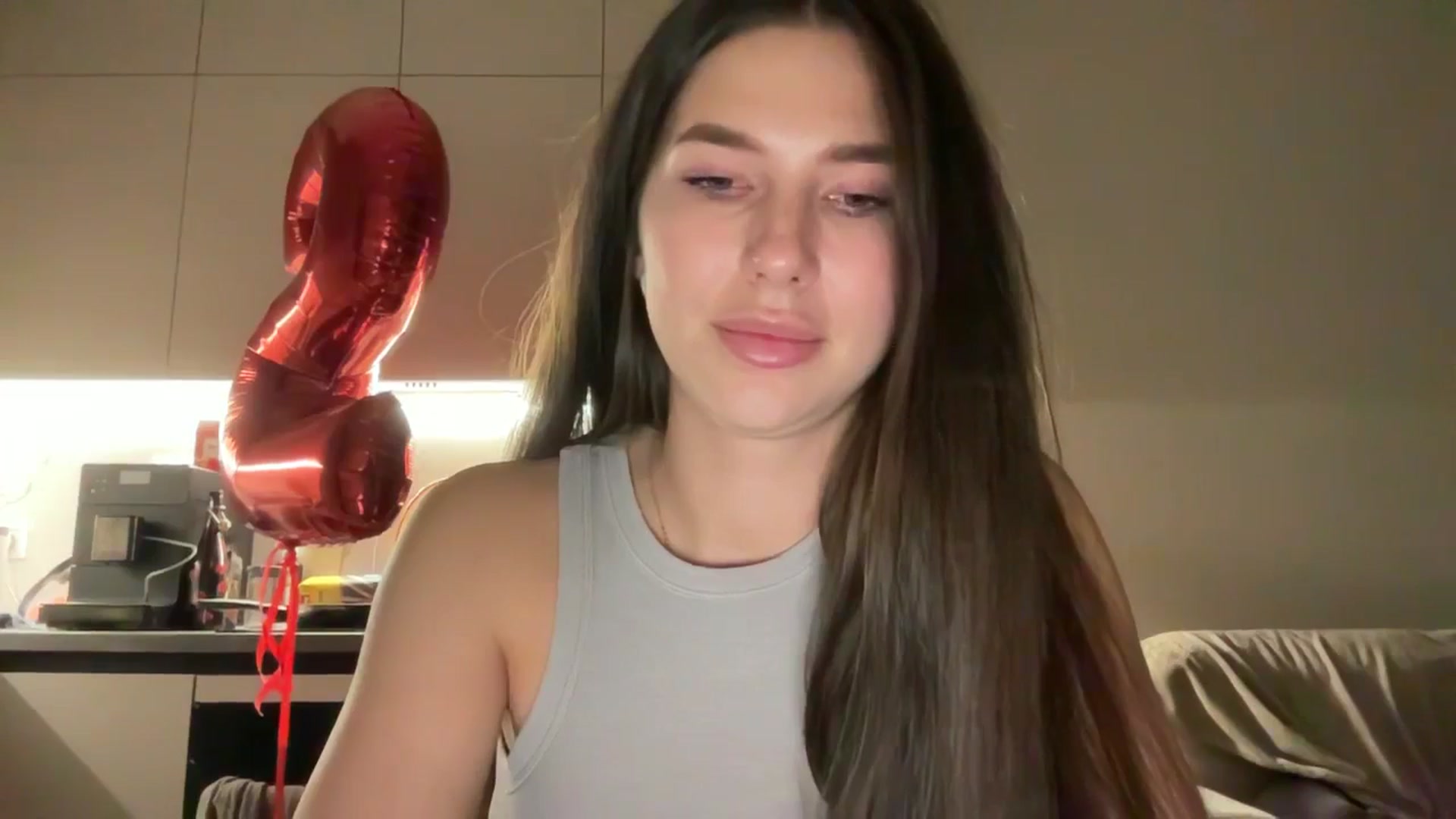 Gallery image thumbnail from kissfreeze's myfreecams stream on, 11/11/2025, 17:15 image 18 of 20