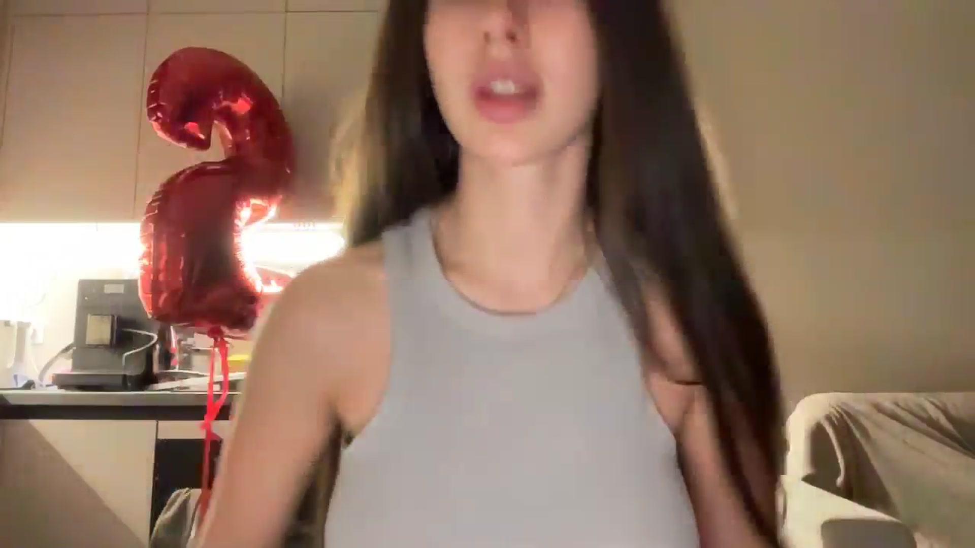 Gallery image thumbnail from kissfreeze's myfreecams stream on, 11/12/2025, 19:20 image 2 of 20