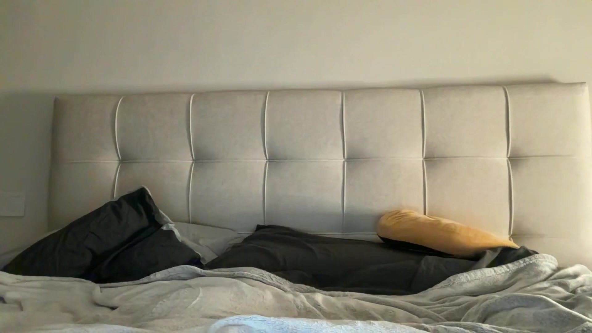 Gallery image thumbnail from kissfreeze's myfreecams stream on, 11/14/2025, 24:23 image 7 of 20