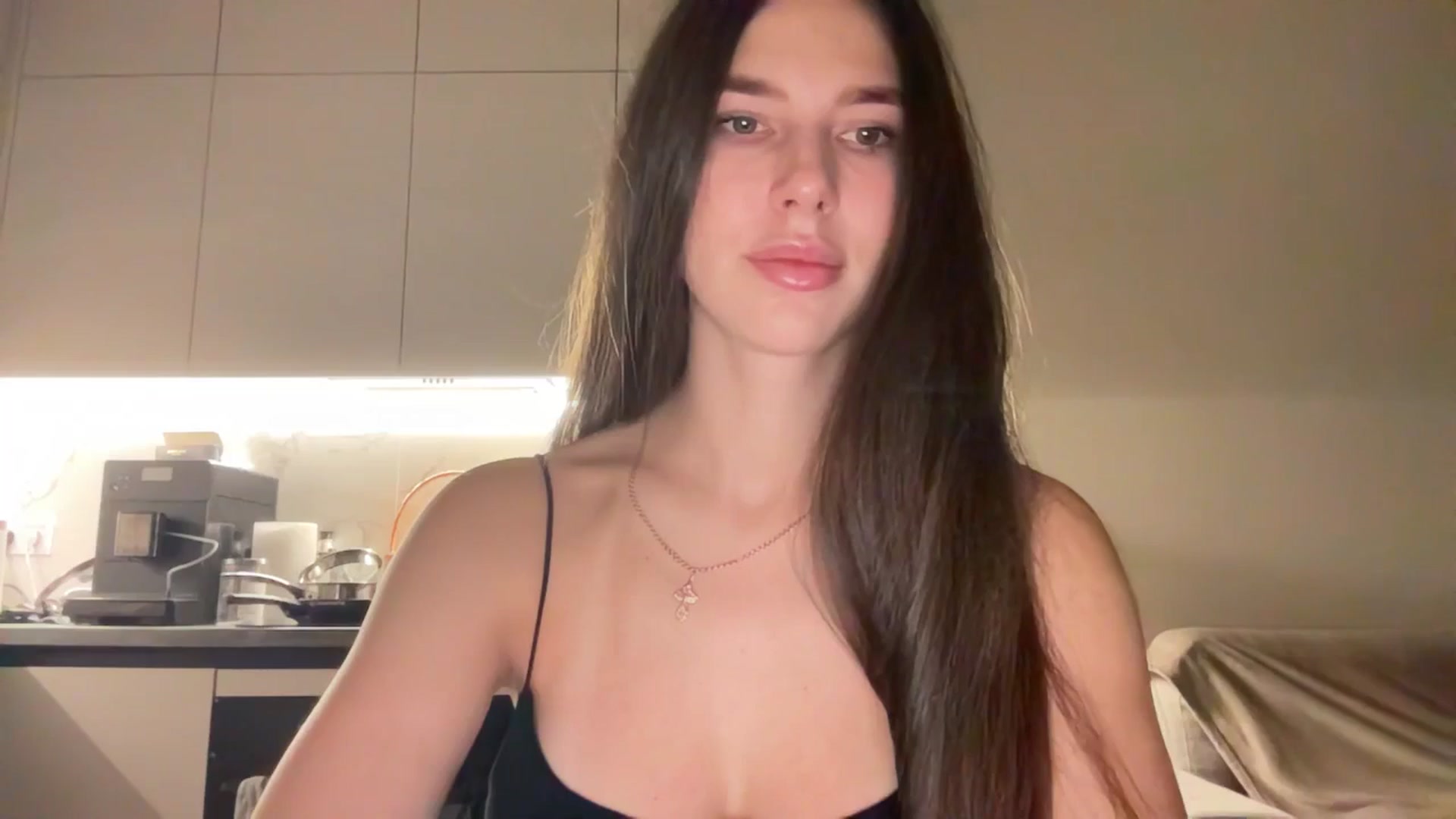 Gallery image thumbnail from kissfreeze's myfreecams stream on, 11/15/2025, 16:10 image 1 of 20