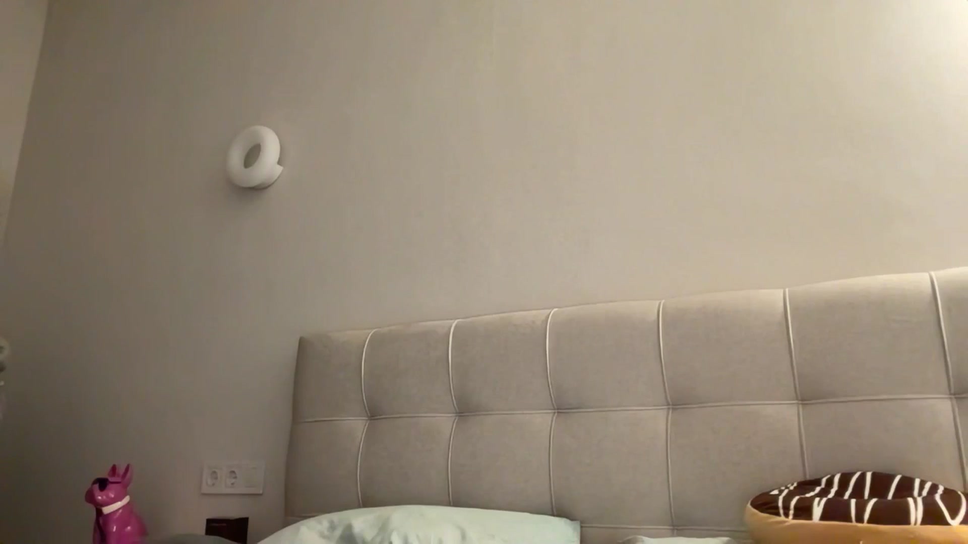Gallery image thumbnail from kissfreeze's myfreecams stream on, 12/09/2025, 16:48 image 14 of 20