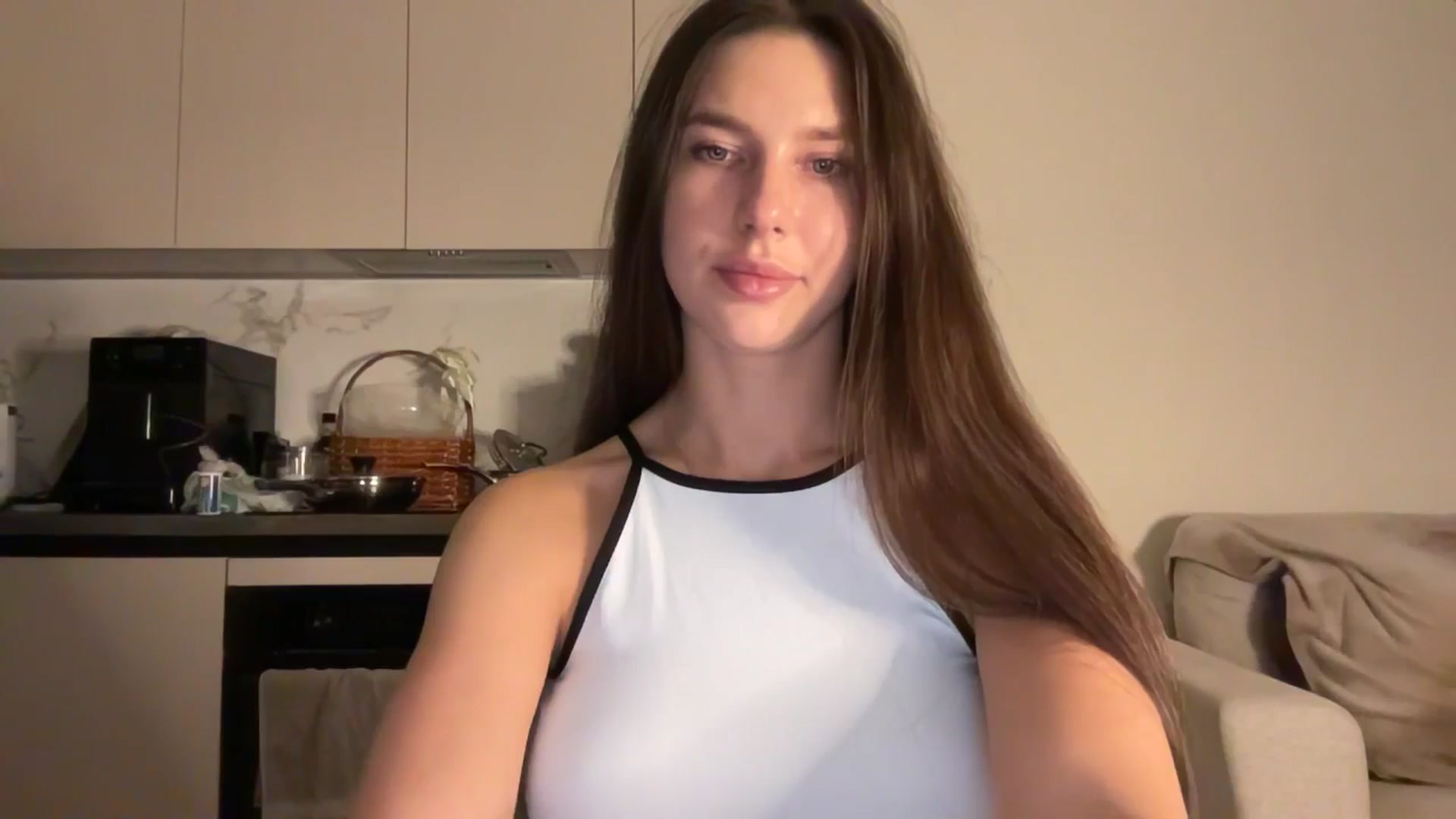 Gallery image thumbnail from kissfreeze's myfreecams stream on, 12/11/2025, 17:37 image 4 of 20