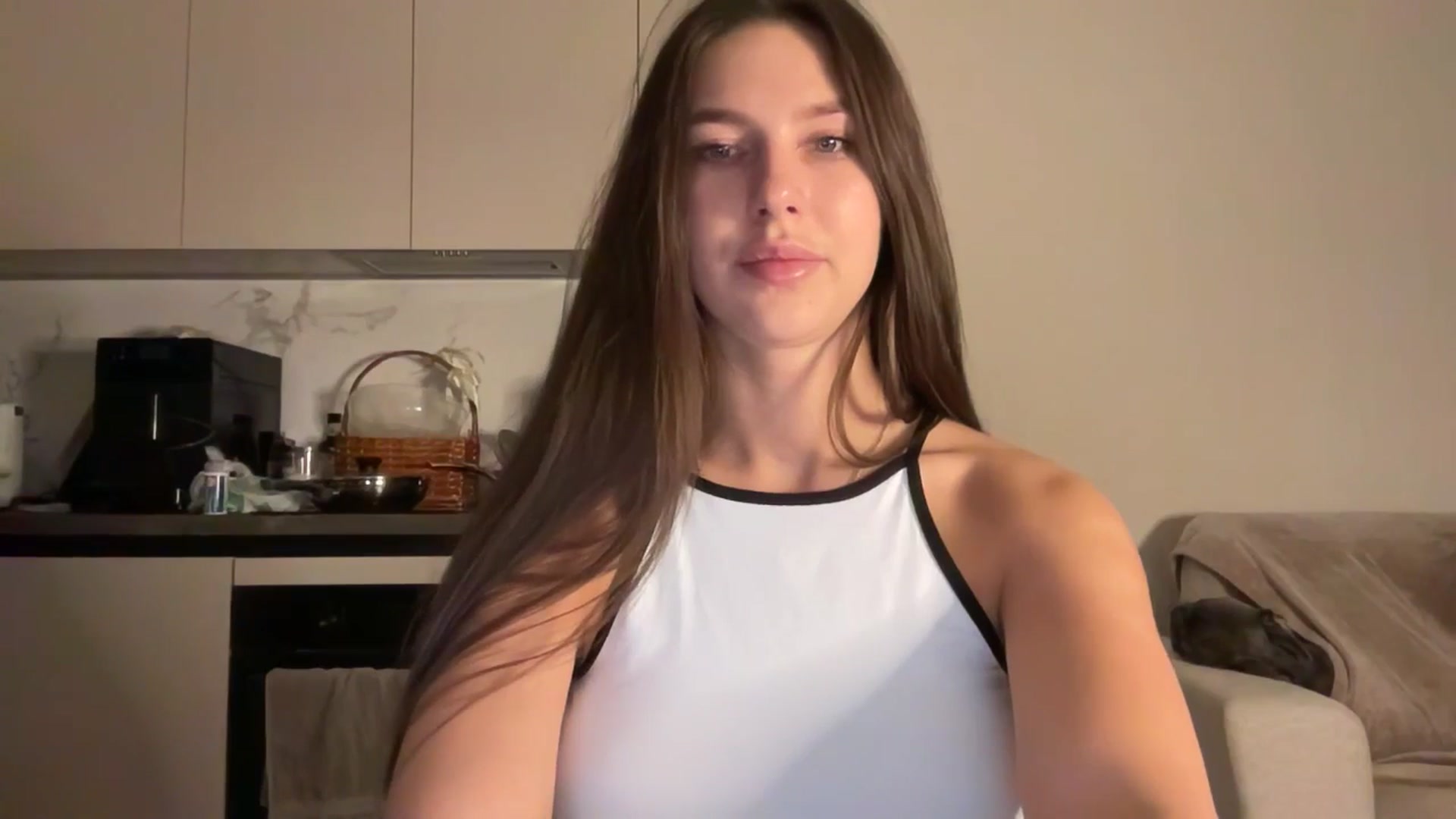 Gallery image thumbnail from kissfreeze's myfreecams stream on, 12/11/2025, 17:37 image 7 of 20