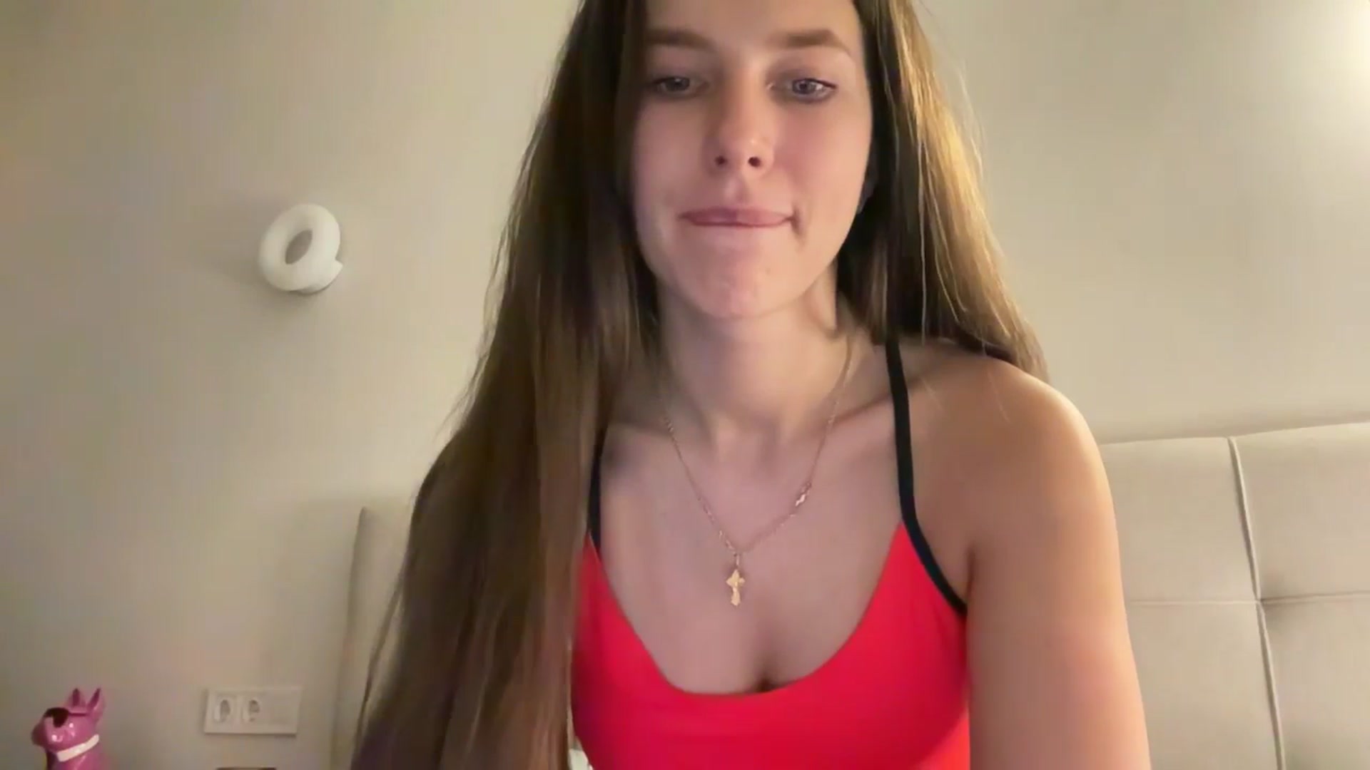 Gallery image thumbnail from kissfreeze's myfreecams stream on, 12/12/2025, 24:49 image 19 of 20