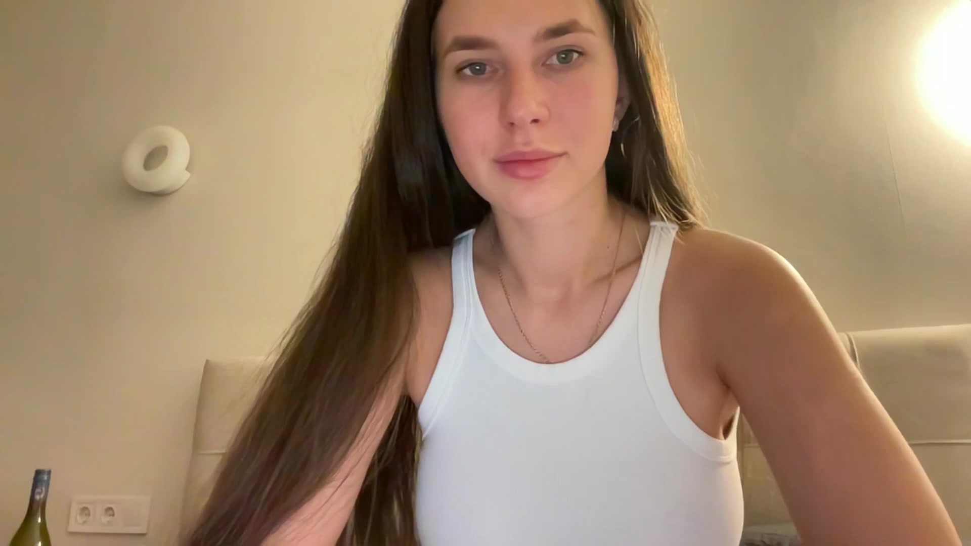 Gallery image thumbnail from kissfreeze's myfreecams stream on, 12/19/2025, 22:46 image 4 of 20