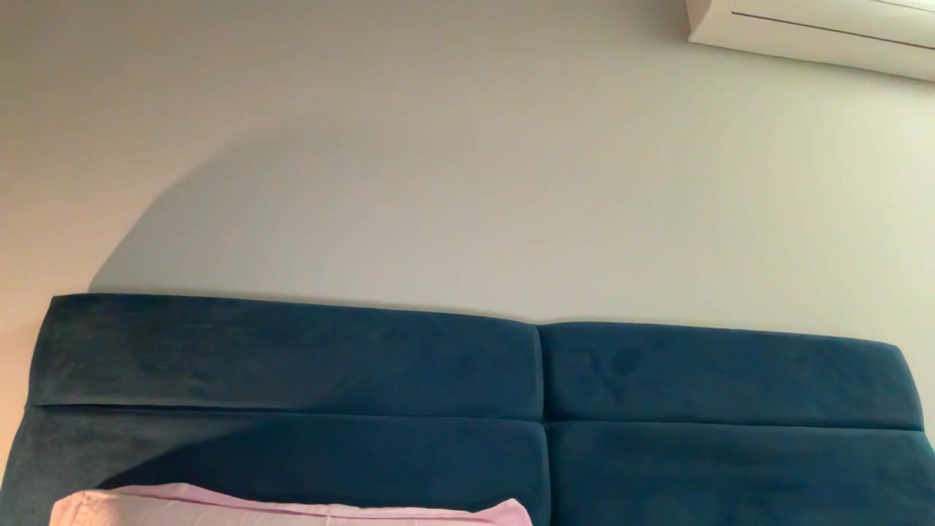 Gallery image thumbnail from kissfreeze's myfreecams stream on, 01/03/2026, 22:24 image 20 of 20