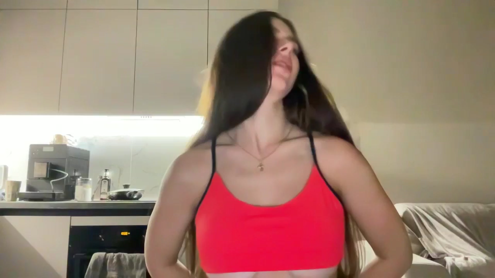 Gallery image thumbnail from kissfreeze's myfreecams stream on, 01/09/2026, 15:42 image 9 of 20