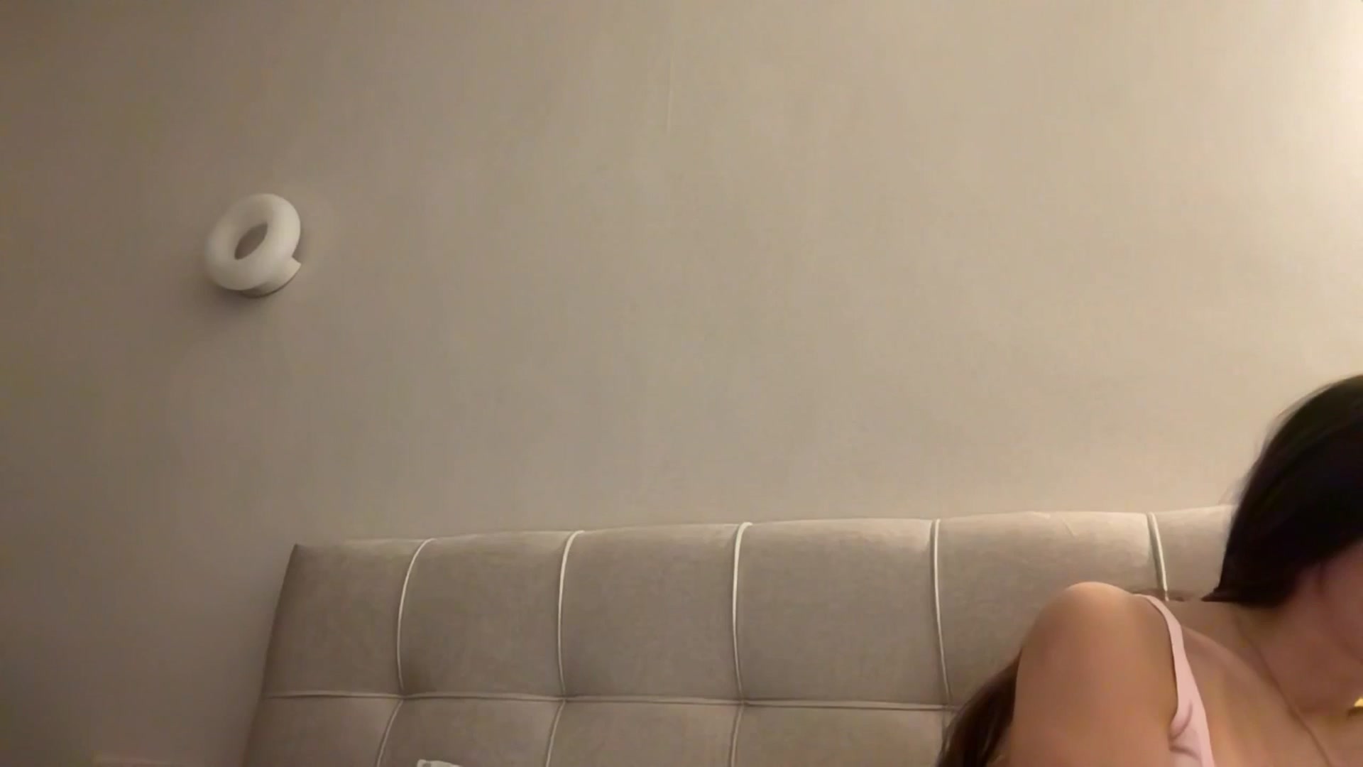 Gallery image thumbnail from kissfreeze's myfreecams stream on, 01/11/2026, 22:55 image 1 of 20