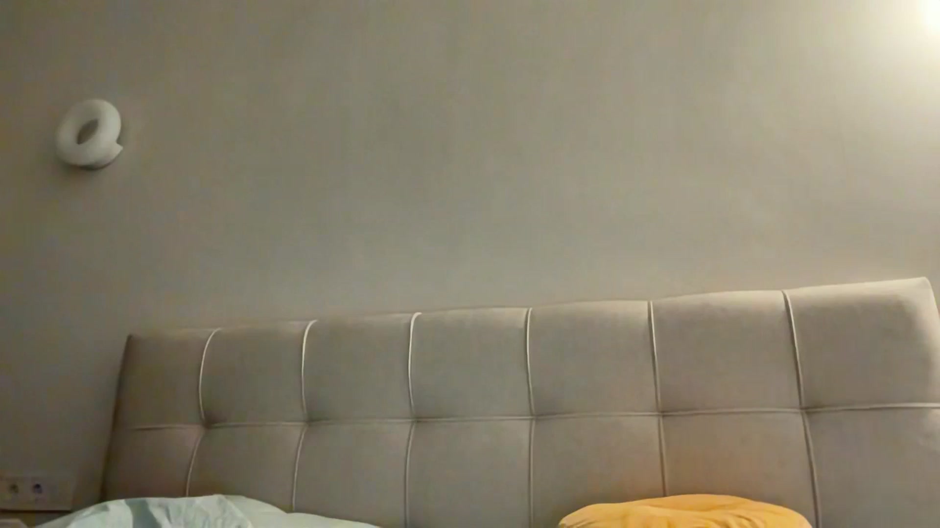 Gallery image thumbnail from kissfreeze's myfreecams stream on, 01/17/2026, 16:23 image 20 of 20