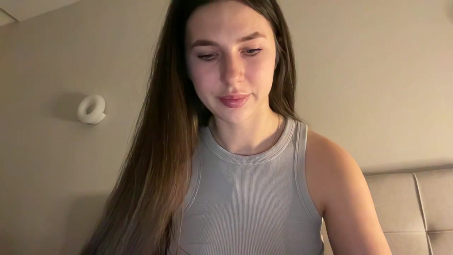 Gallery image thumbnail from kissfreeze's myfreecams stream on, 01/17/2026, 22:23 image 20 of 20