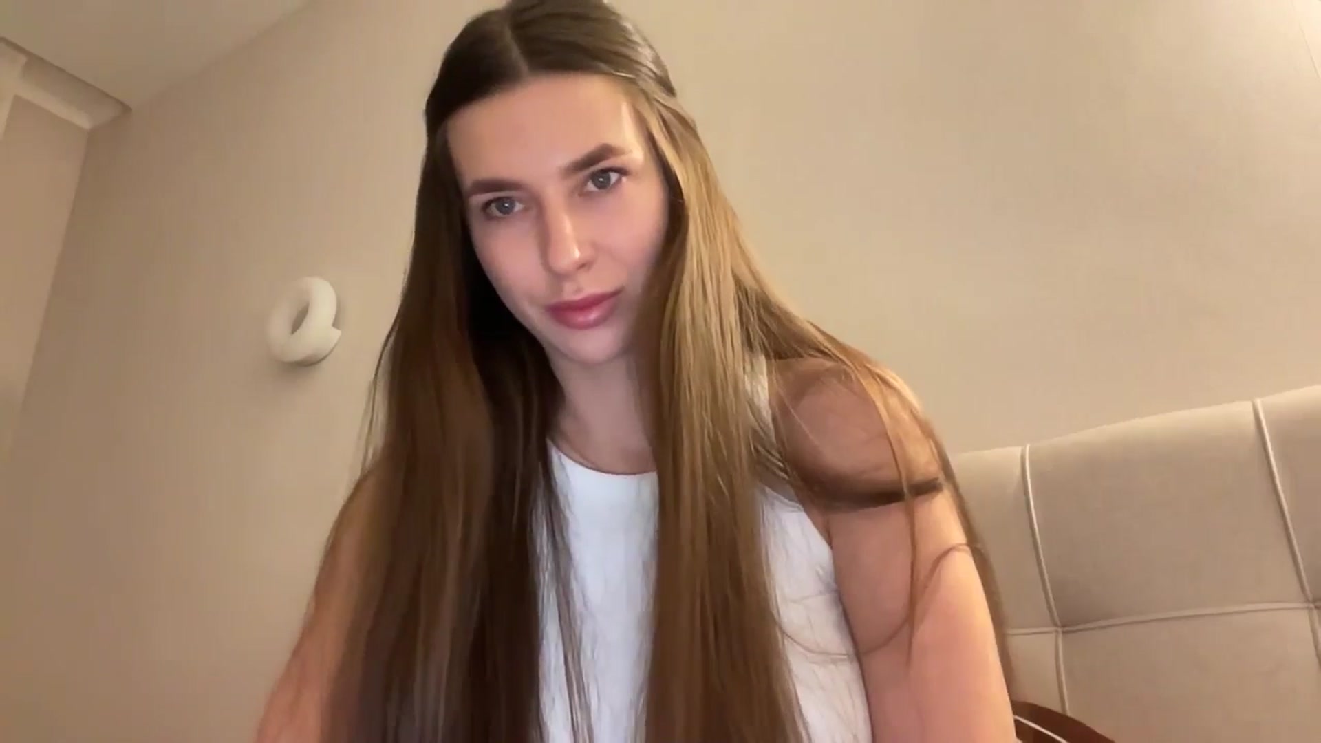 Gallery image thumbnail from kissfreeze's myfreecams stream on, 01/25/2026, 16:46 image 3 of 20