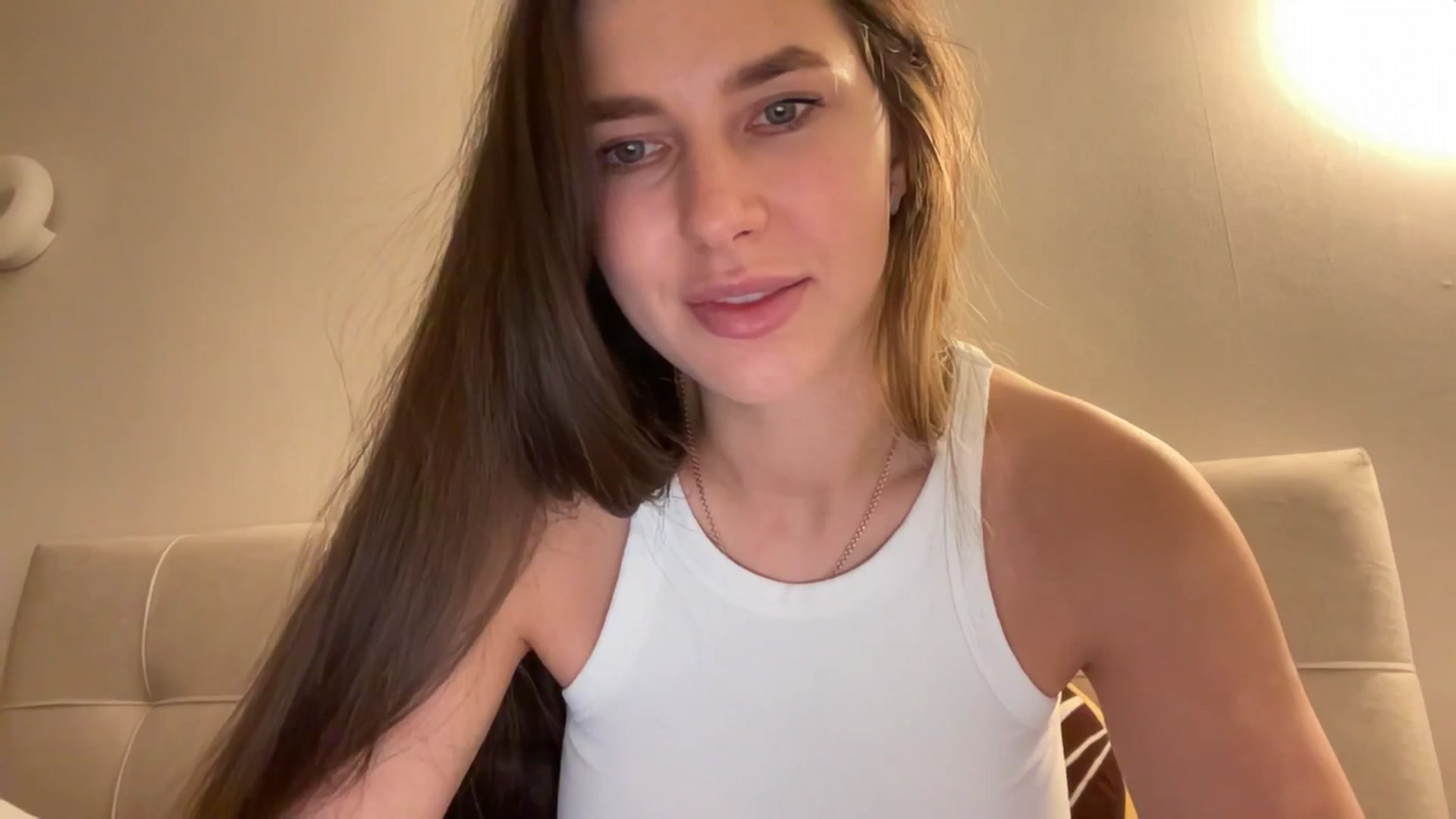 Gallery image thumbnail from kissfreeze's myfreecams stream on, 01/31/2026, 17:00 image 3 of 20