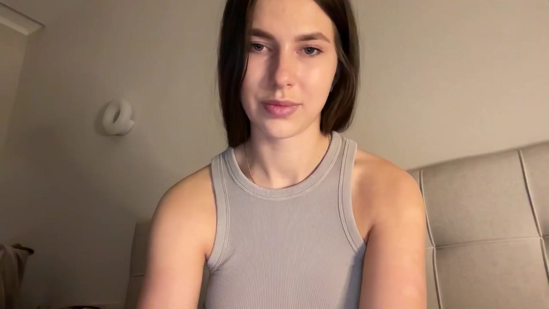 Gallery image thumbnail from kissfreeze's myfreecams stream on, 02/02/2026, 17:34 image 13 of 20