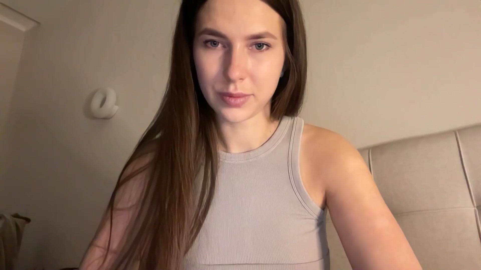 Gallery image thumbnail from kissfreeze's myfreecams stream on, 02/02/2026, 17:34 image 15 of 20