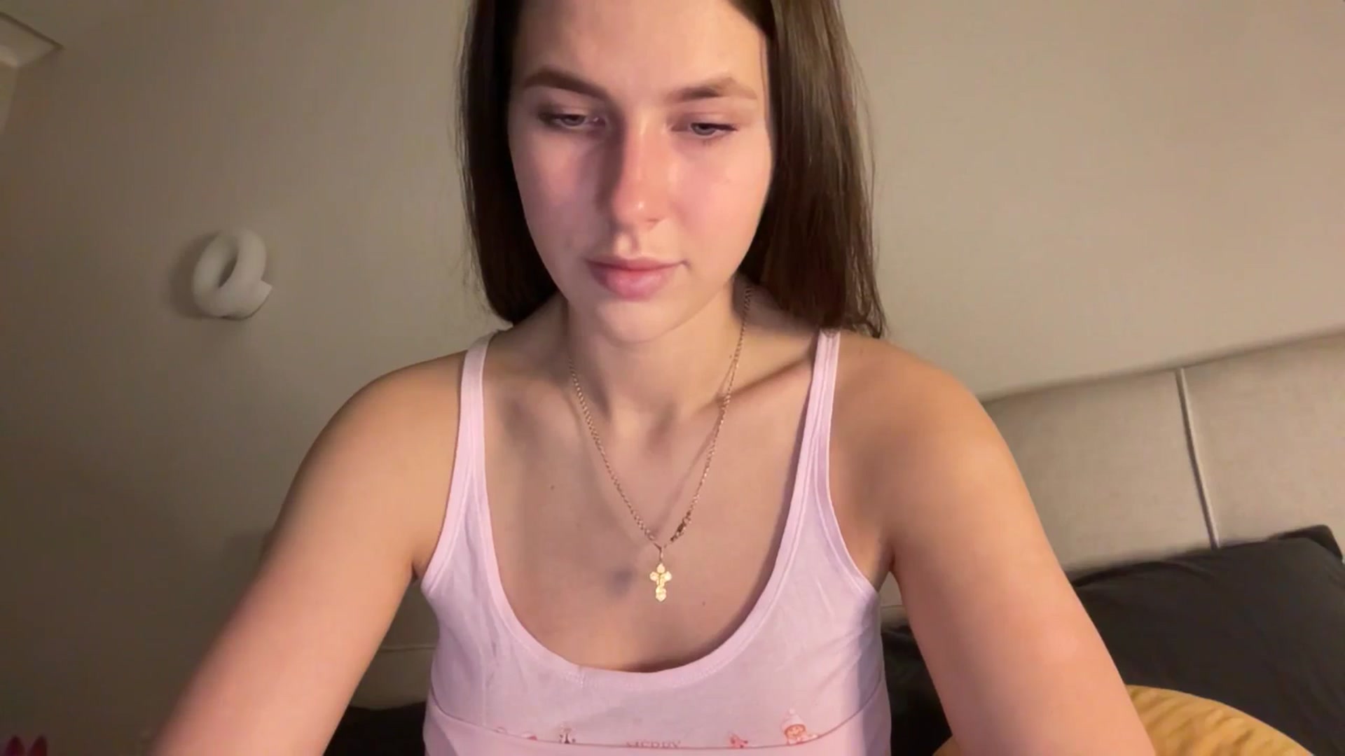 Gallery image thumbnail from kissfreeze's myfreecams stream on, 02/08/2026, 24:14 image 2 of 20