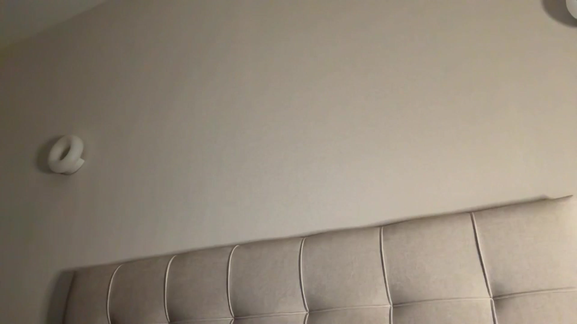 Gallery image thumbnail from kissfreeze's myfreecams stream on, 02/08/2026, 21:31 image 15 of 20