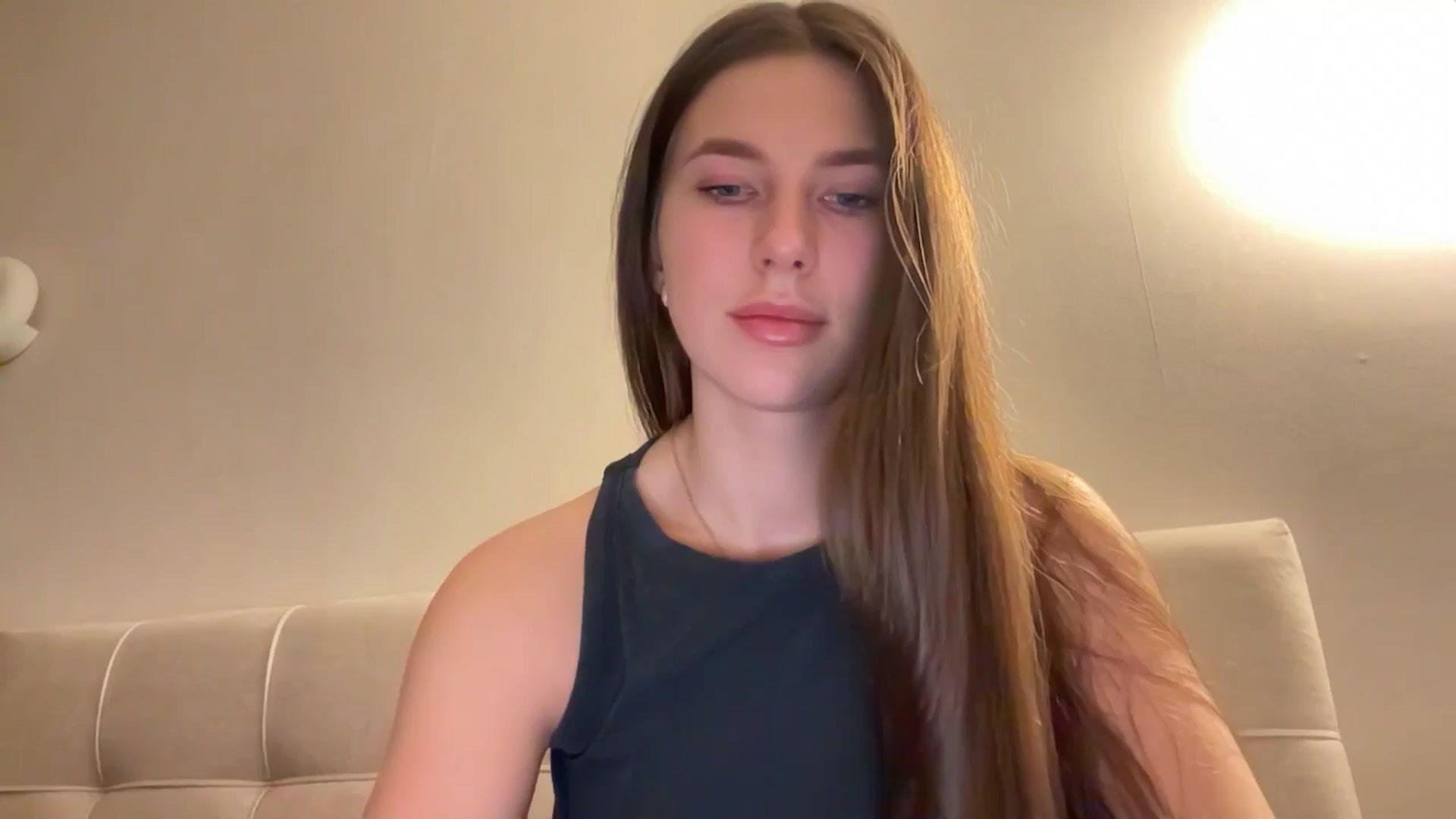 Gallery image thumbnail from kissfreeze's myfreecams stream on, 02/10/2026, 21:49 image 13 of 20
