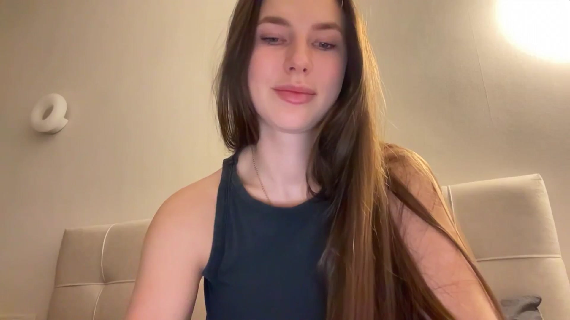 Gallery image thumbnail from kissfreeze's myfreecams stream on, 02/10/2026, 22:41 image 4 of 20