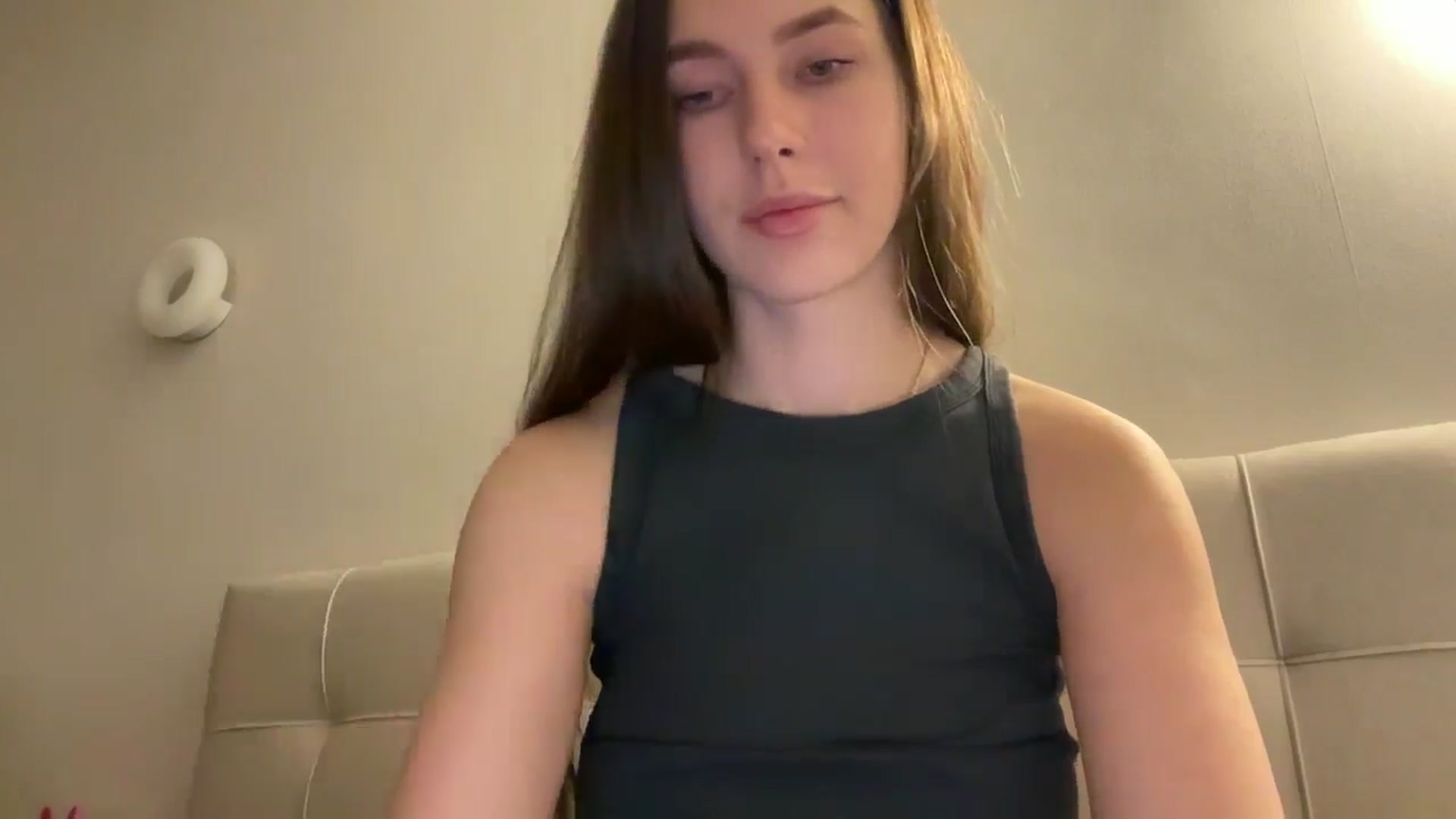 Gallery image thumbnail from kissfreeze's myfreecams stream on, 02/16/2026, 21:54 image 12 of 20