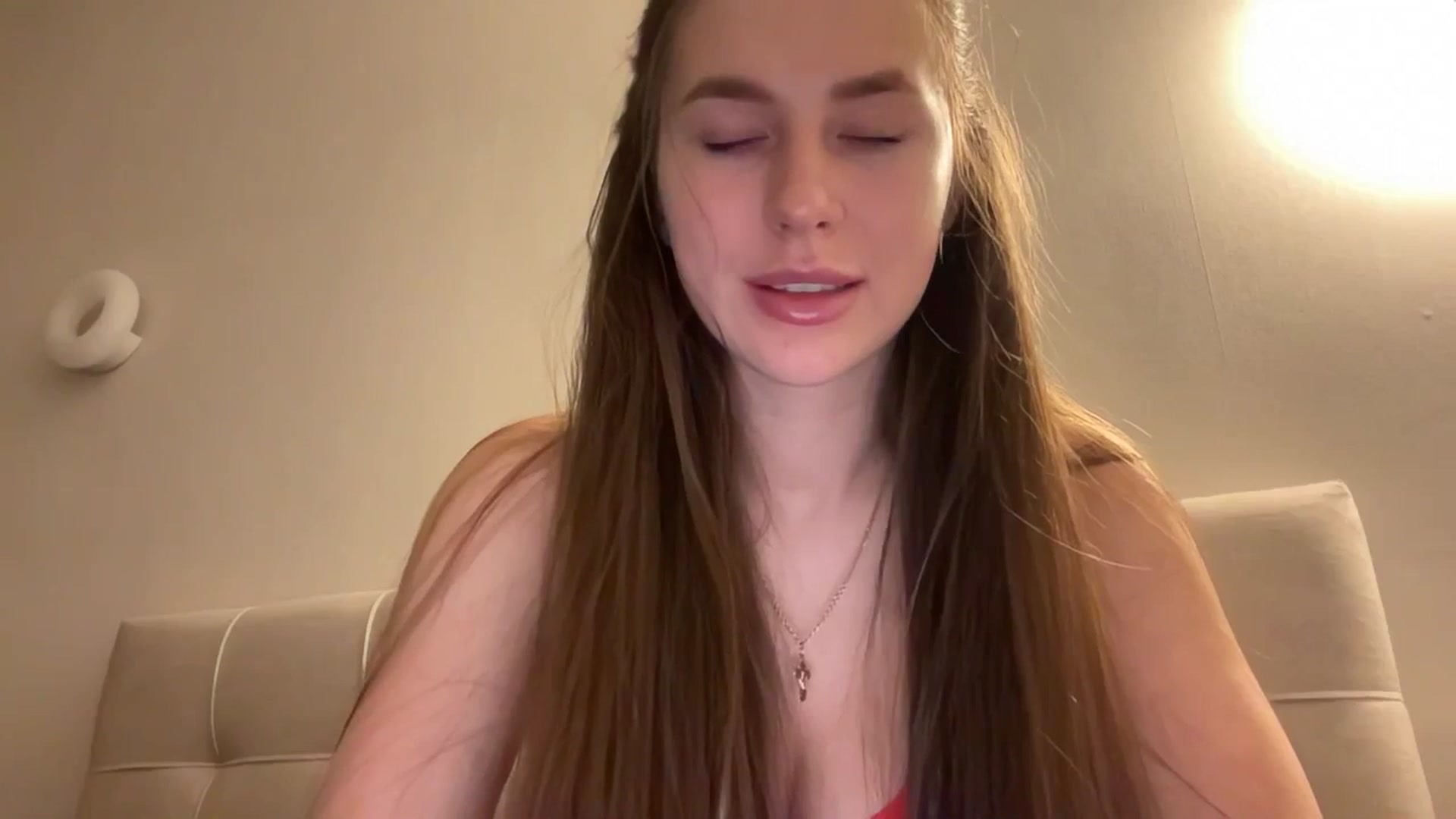 Gallery image thumbnail from kissfreeze's myfreecams stream on, 02/17/2026, 23:47 image 12 of 20