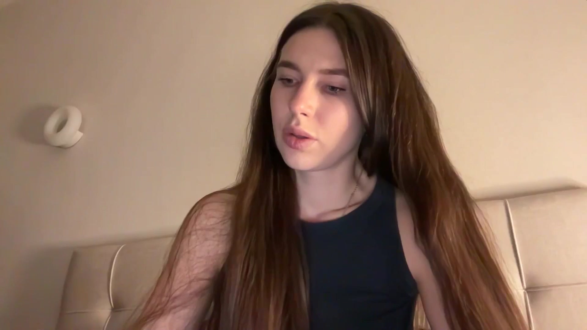 Gallery image thumbnail from kissfreeze's myfreecams stream on, 02/20/2026, 16:44 image 16 of 20