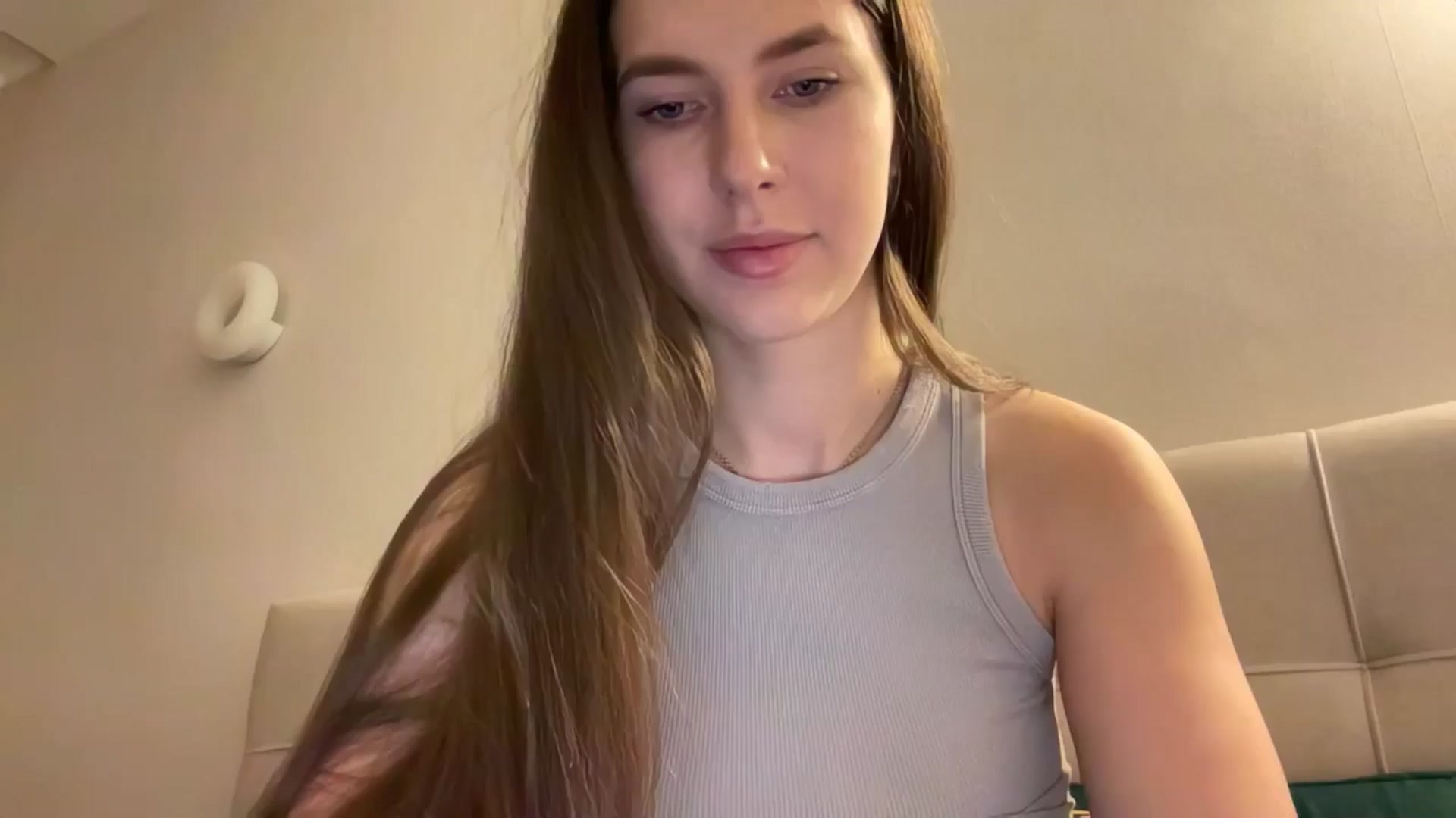 Gallery image thumbnail from kissfreeze's myfreecams stream on, 02/23/2026, 16:16 image 11 of 20