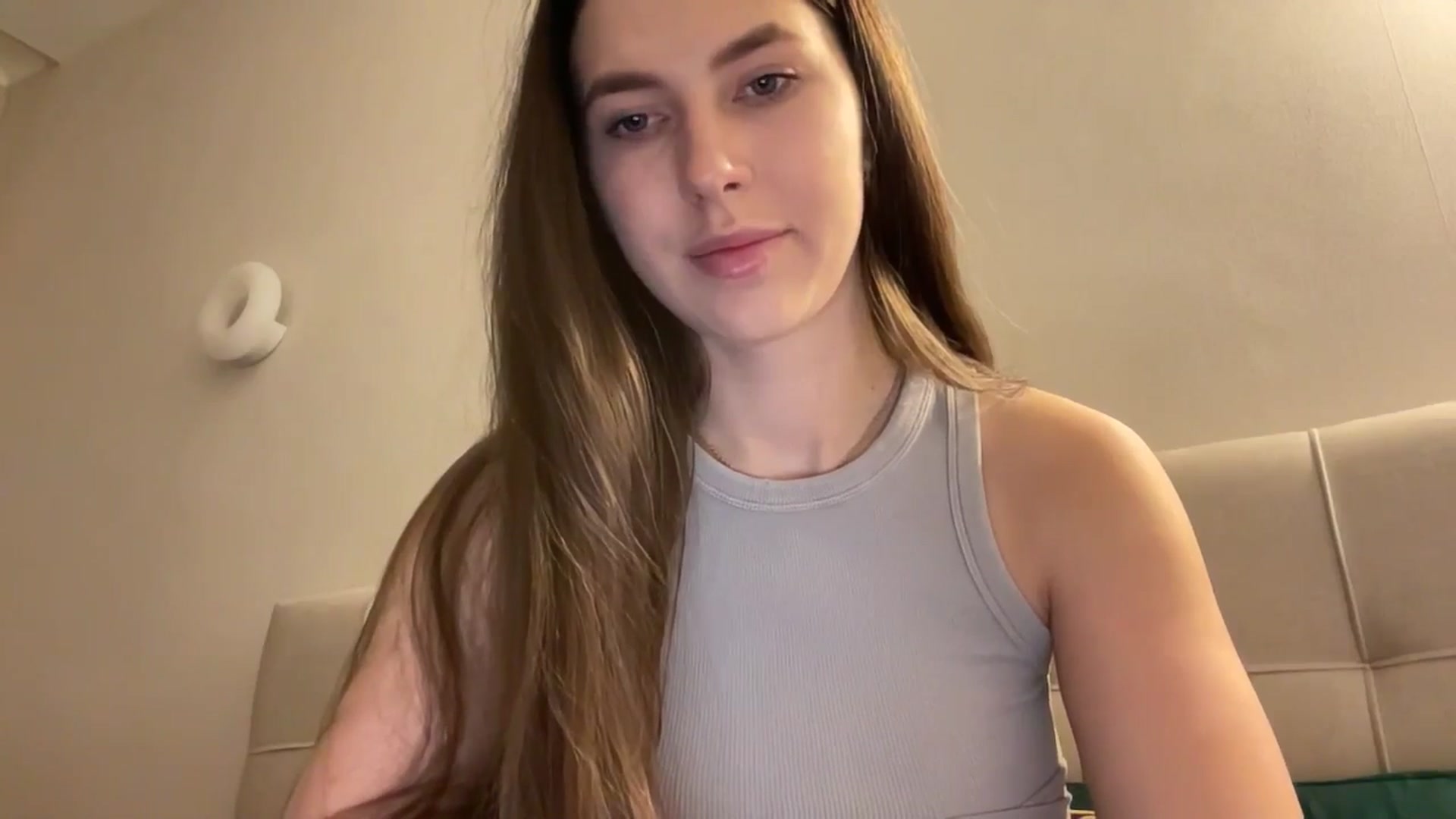 Gallery image thumbnail from kissfreeze's myfreecams stream on, 02/23/2026, 16:16 image 13 of 20