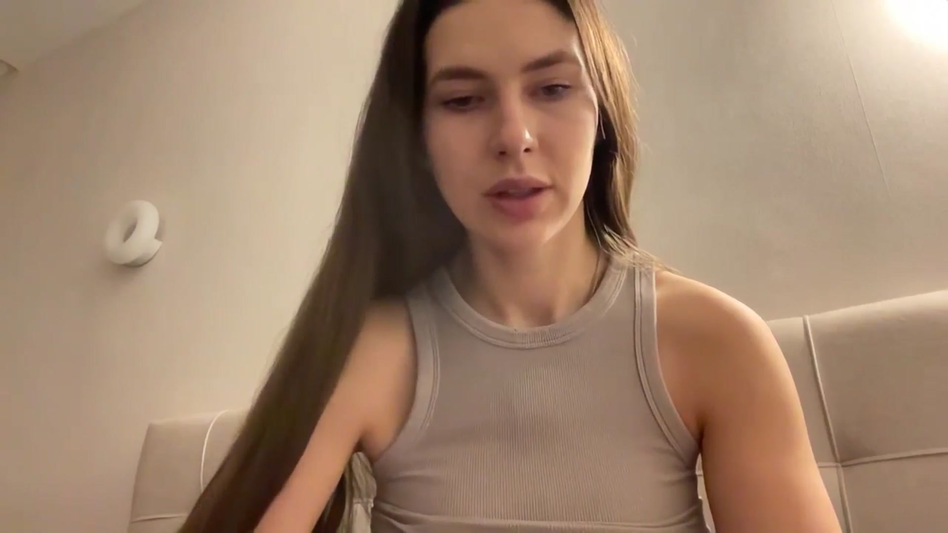Gallery image thumbnail from kissfreeze's myfreecams stream on, 02/23/2026, 17:13 image 10 of 20