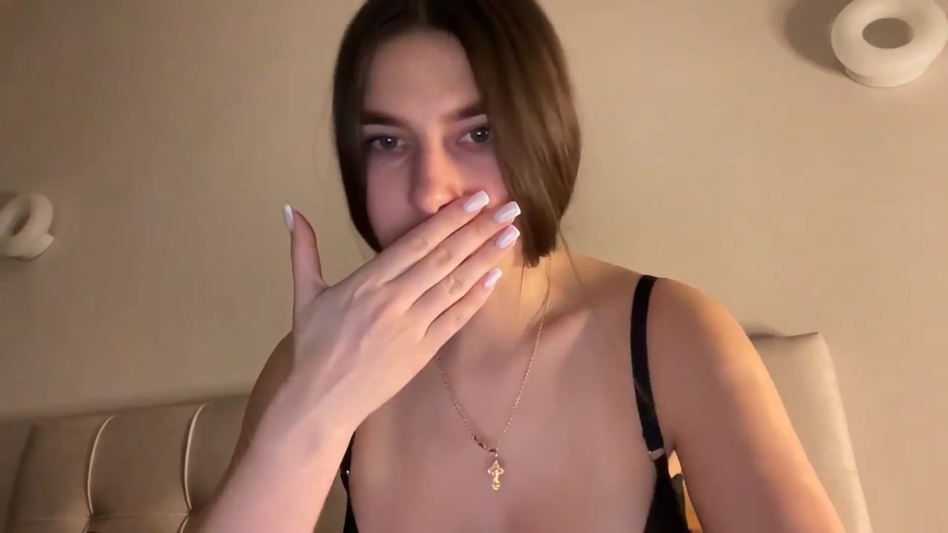 Gallery image thumbnail from kissfreeze's myfreecams stream on, 02/26/2026, 22:18 image 12 of 20