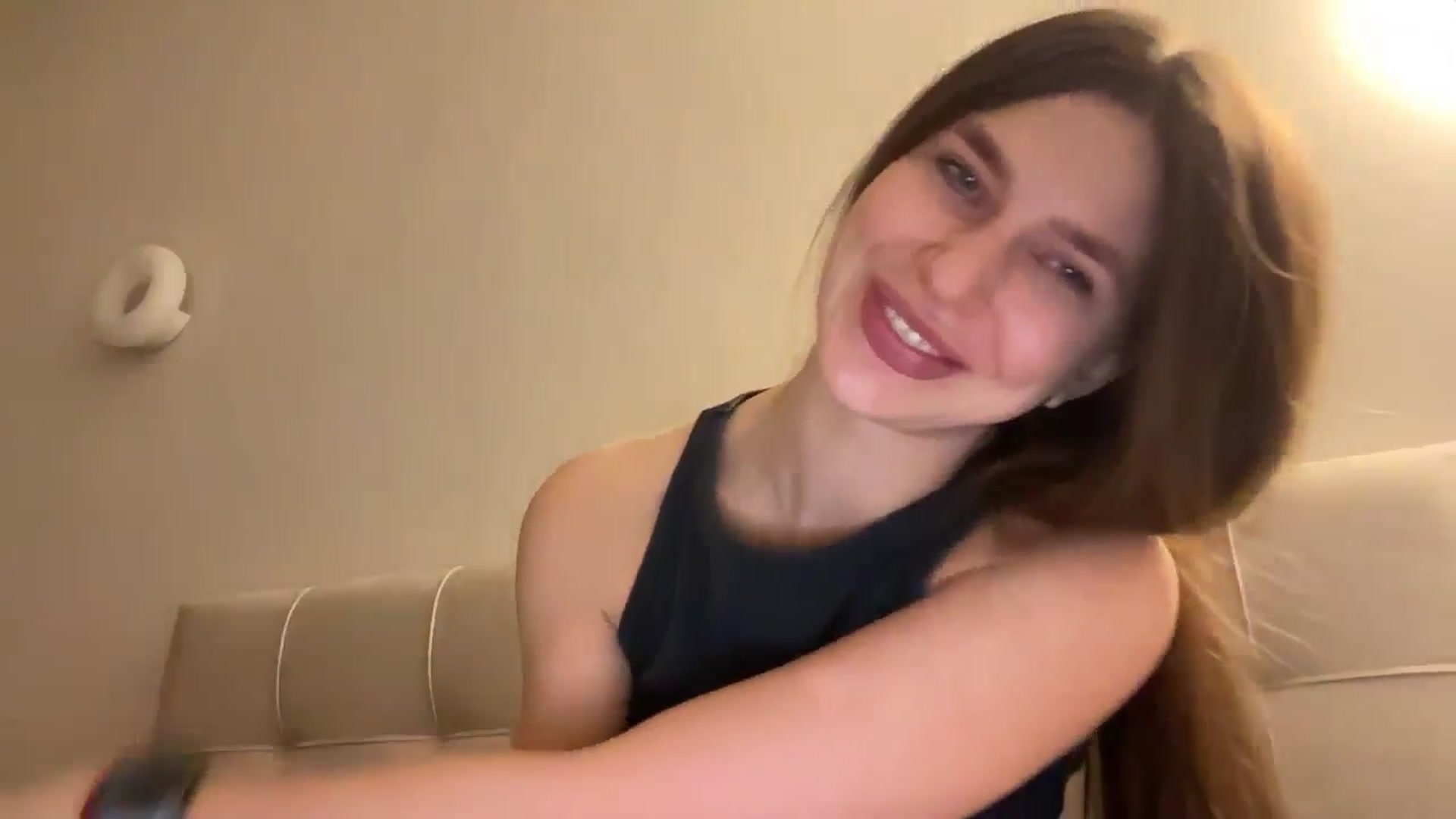 Gallery image thumbnail from kissfreeze's myfreecams stream on, 02/28/2026, 23:14 image 20 of 20