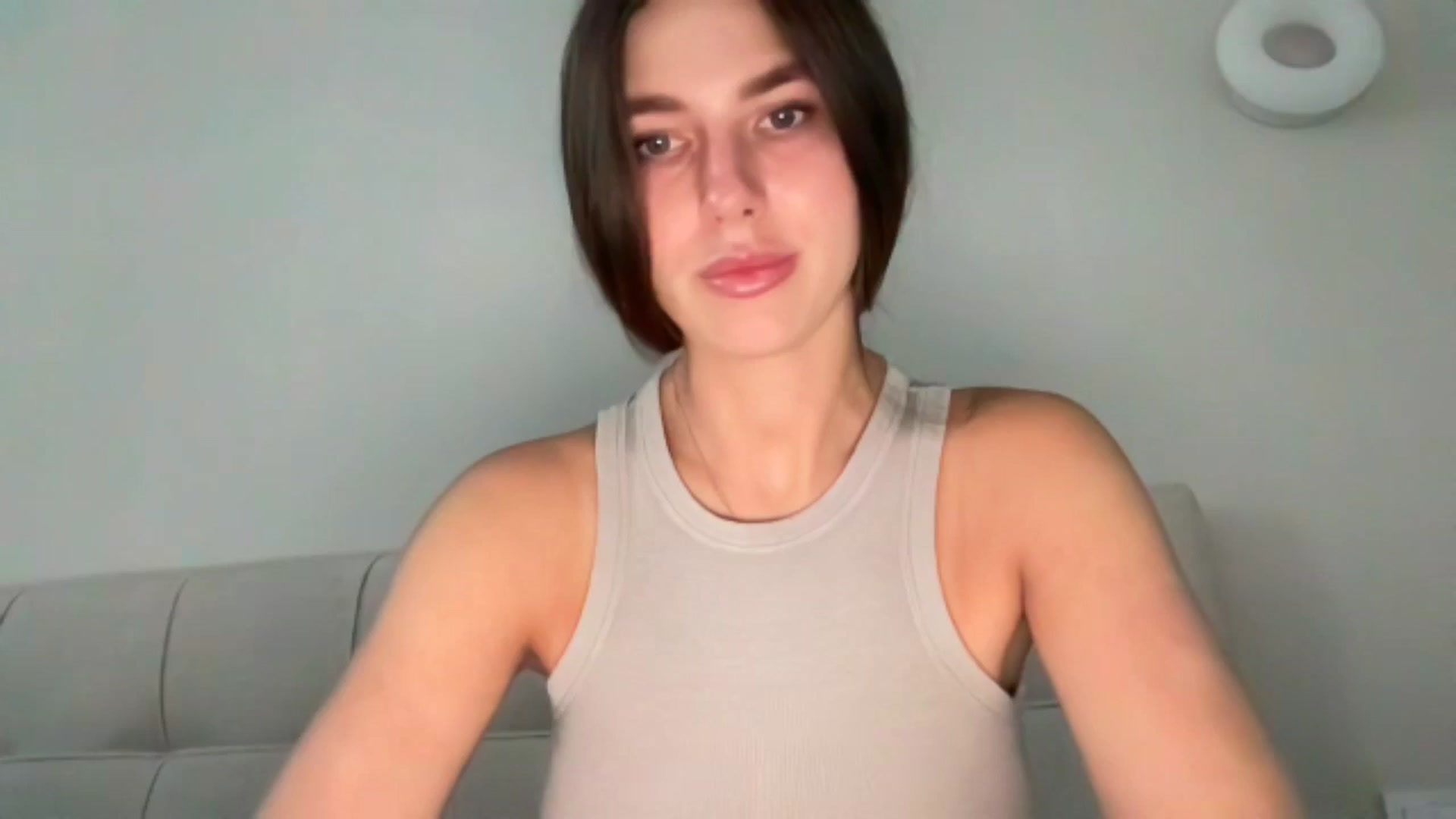 Gallery image thumbnail from kissfreeze's myfreecams stream on, 03/20/2026, 15:08 image 1 of 20