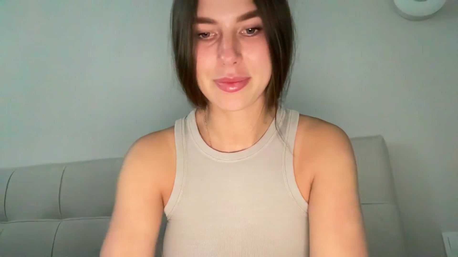 Gallery image thumbnail from kissfreeze's myfreecams stream on, 03/20/2026, 15:08 image 10 of 20