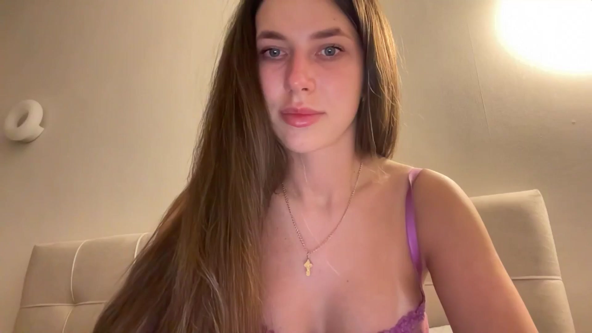 Gallery image thumbnail from kissfreeze's myfreecams stream on, 03/23/2026, 22:42 image 6 of 20