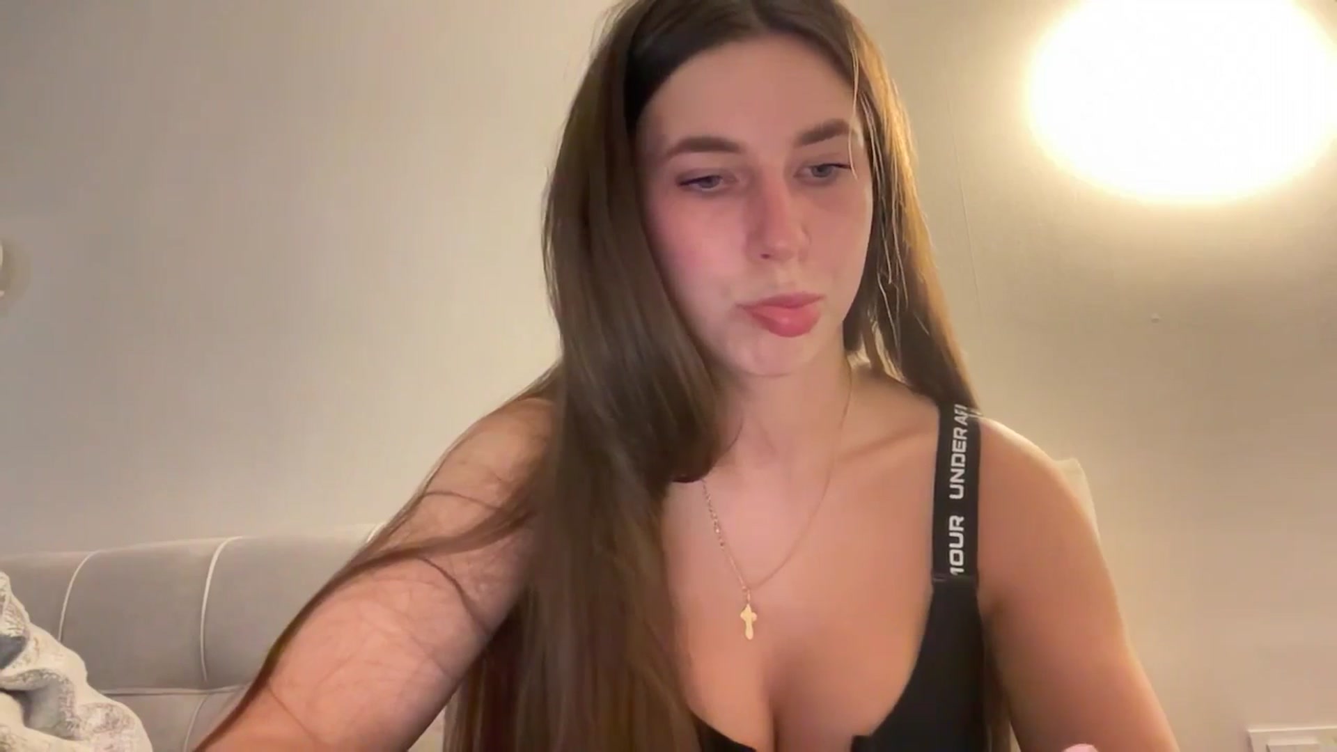 Gallery image thumbnail from kissfreeze's myfreecams stream on, 03/24/2026, 15:34 image 3 of 20
