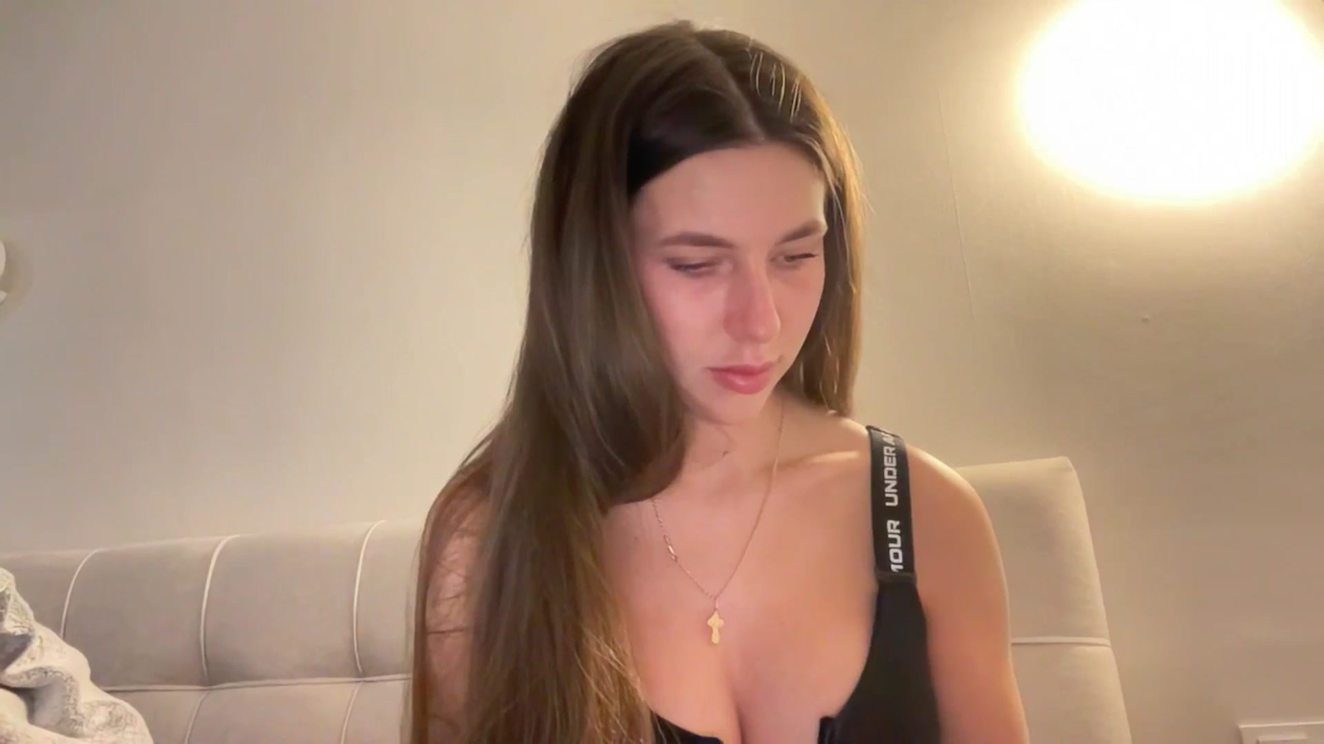 Gallery image thumbnail from kissfreeze's myfreecams stream on, 03/24/2026, 15:34 image 2 of 20