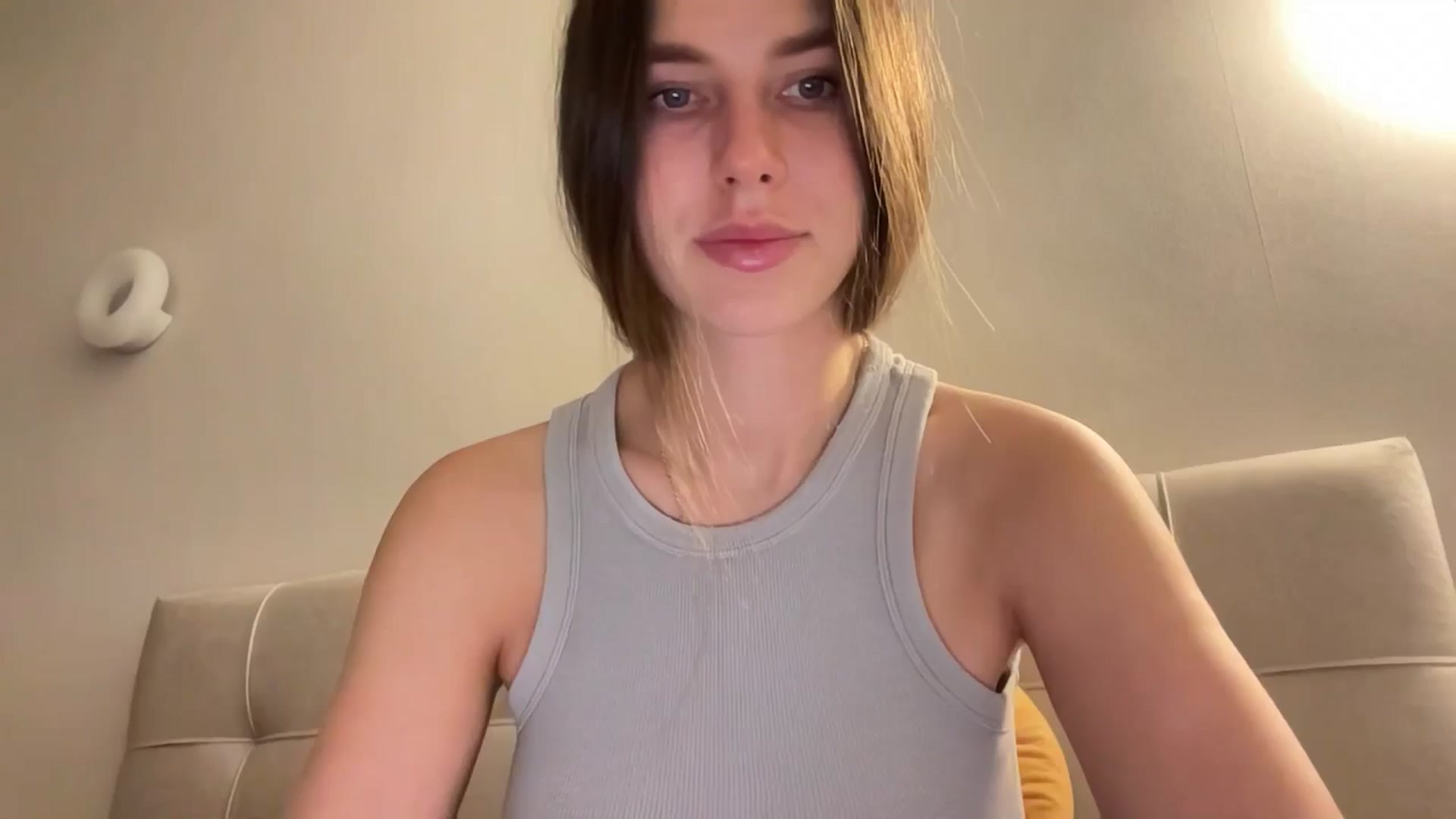 Gallery image thumbnail from kissfreeze's myfreecams stream on, 03/24/2026, 22:30 image 5 of 20