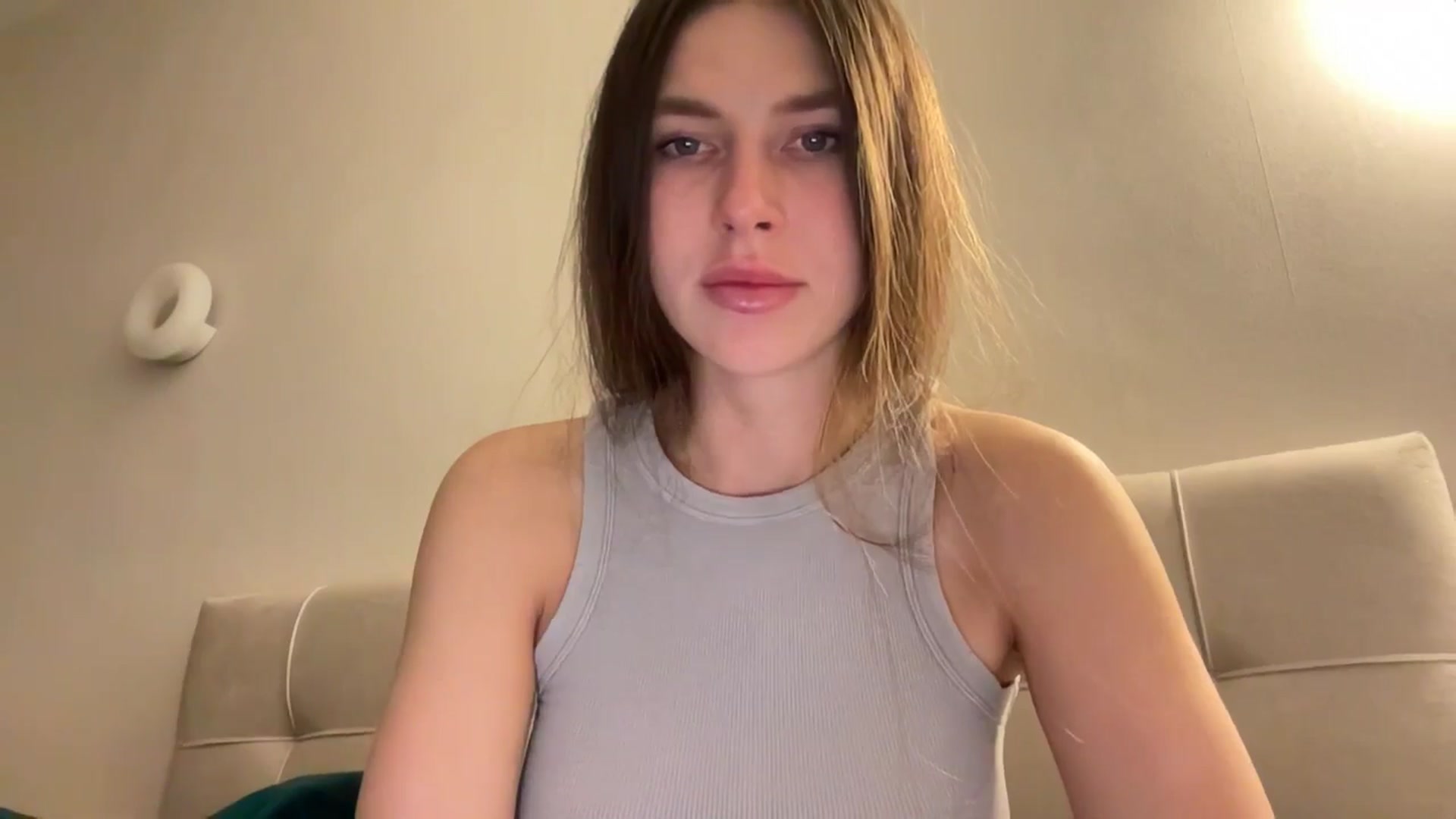 Gallery image thumbnail from kissfreeze's myfreecams stream on, 04/11/2026, 23:14 image 7 of 20