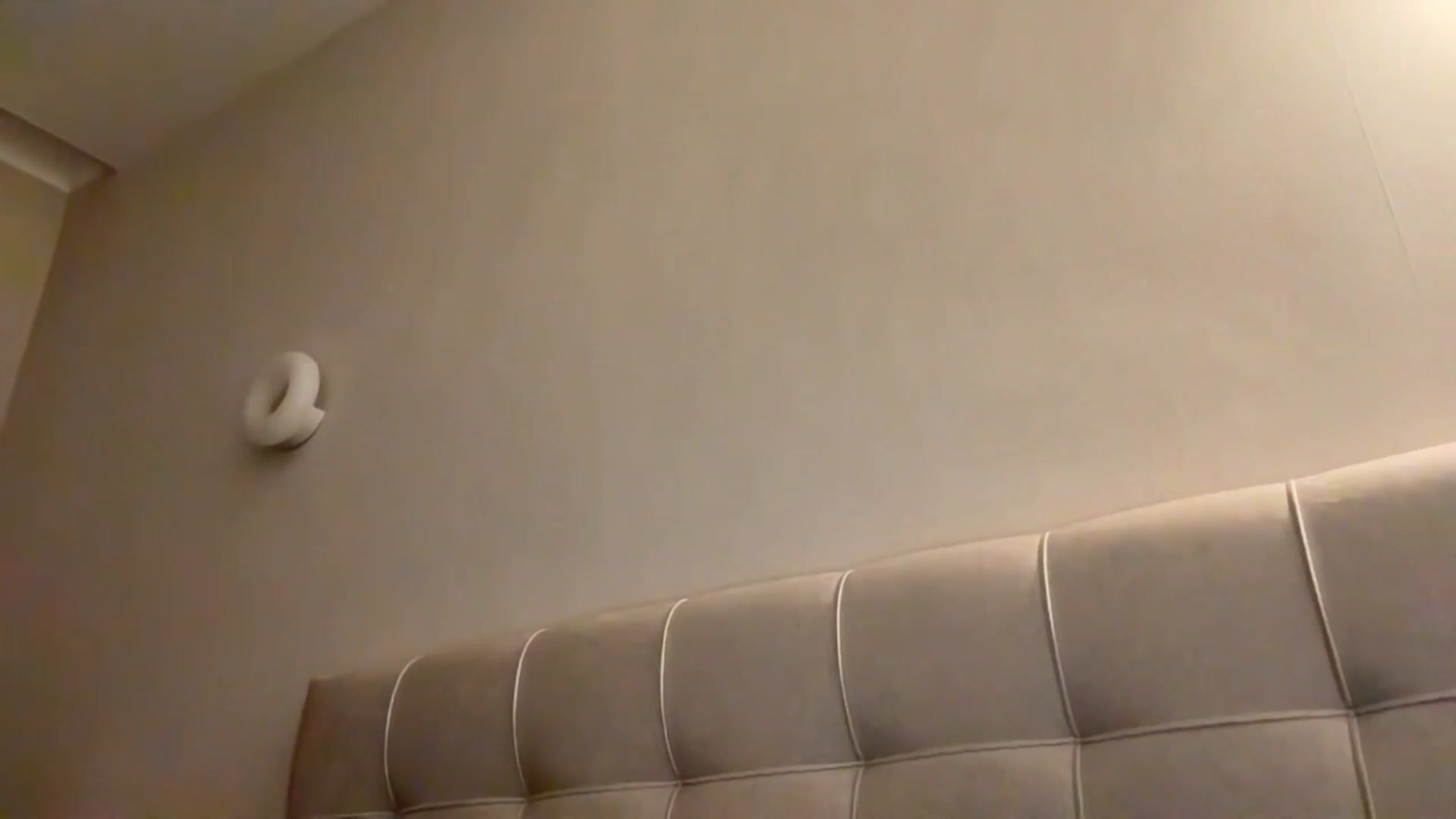Gallery image thumbnail from kissfreeze's myfreecams stream on, 04/13/2026, 21:22 image 13 of 20