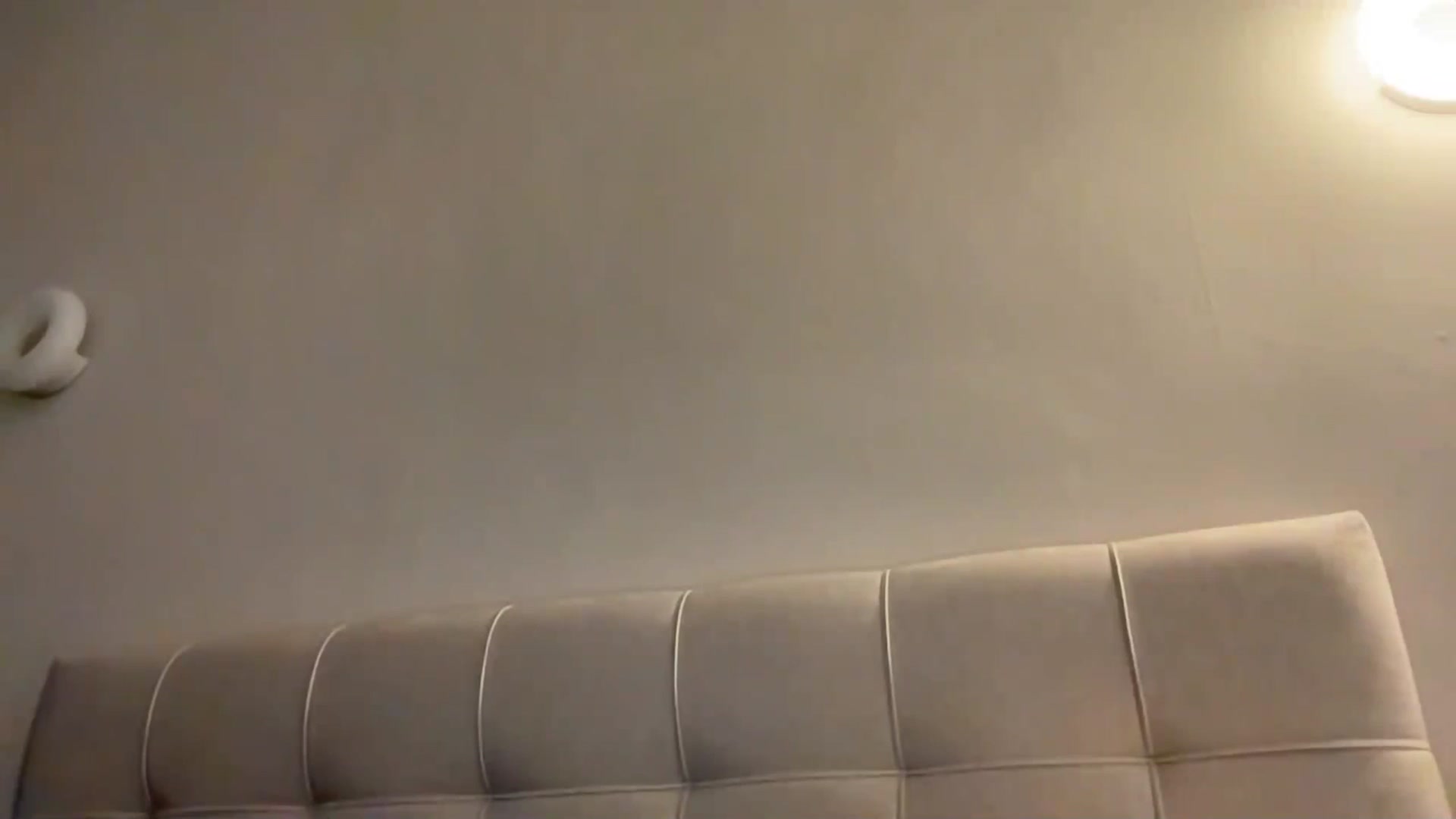 Gallery image thumbnail from kissfreeze's myfreecams stream on, 04/14/2026, 16:43 image 11 of 20