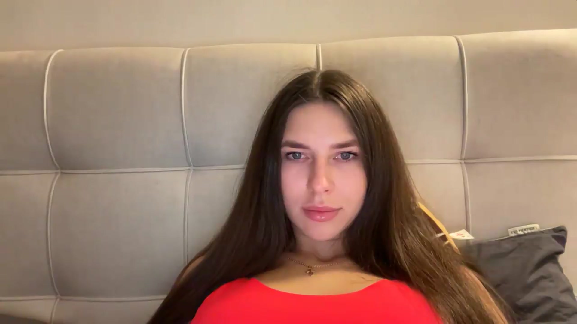 Gallery image thumbnail from kissfreeze's myfreecams stream on, 04/22/2026, 23:43 image 5 of 20