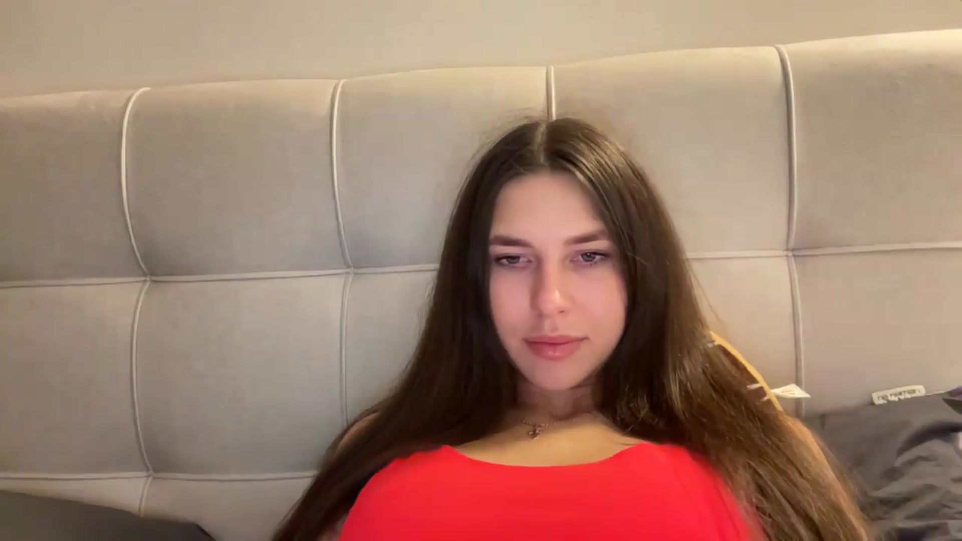 Gallery image thumbnail from kissfreeze's myfreecams stream on, 04/22/2026, 23:43 image 7 of 20